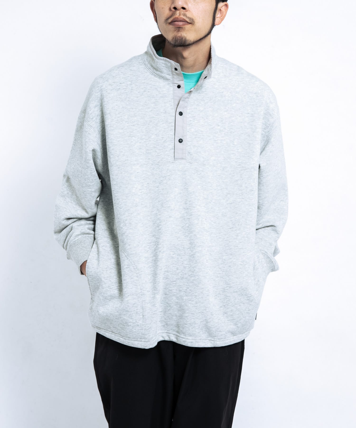 身長 : 179cm サイズ : L