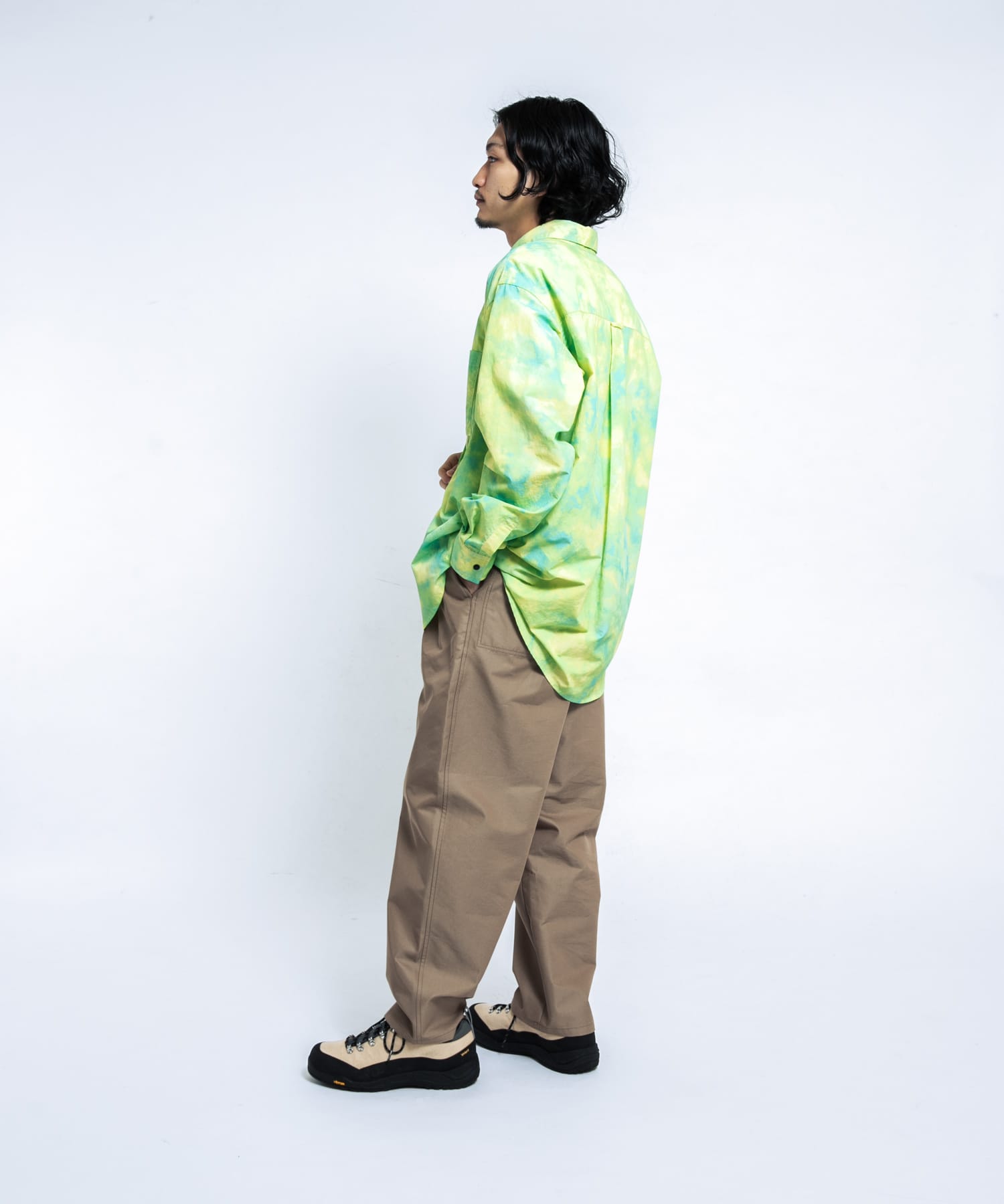 身長 : 172cm サイズ : L