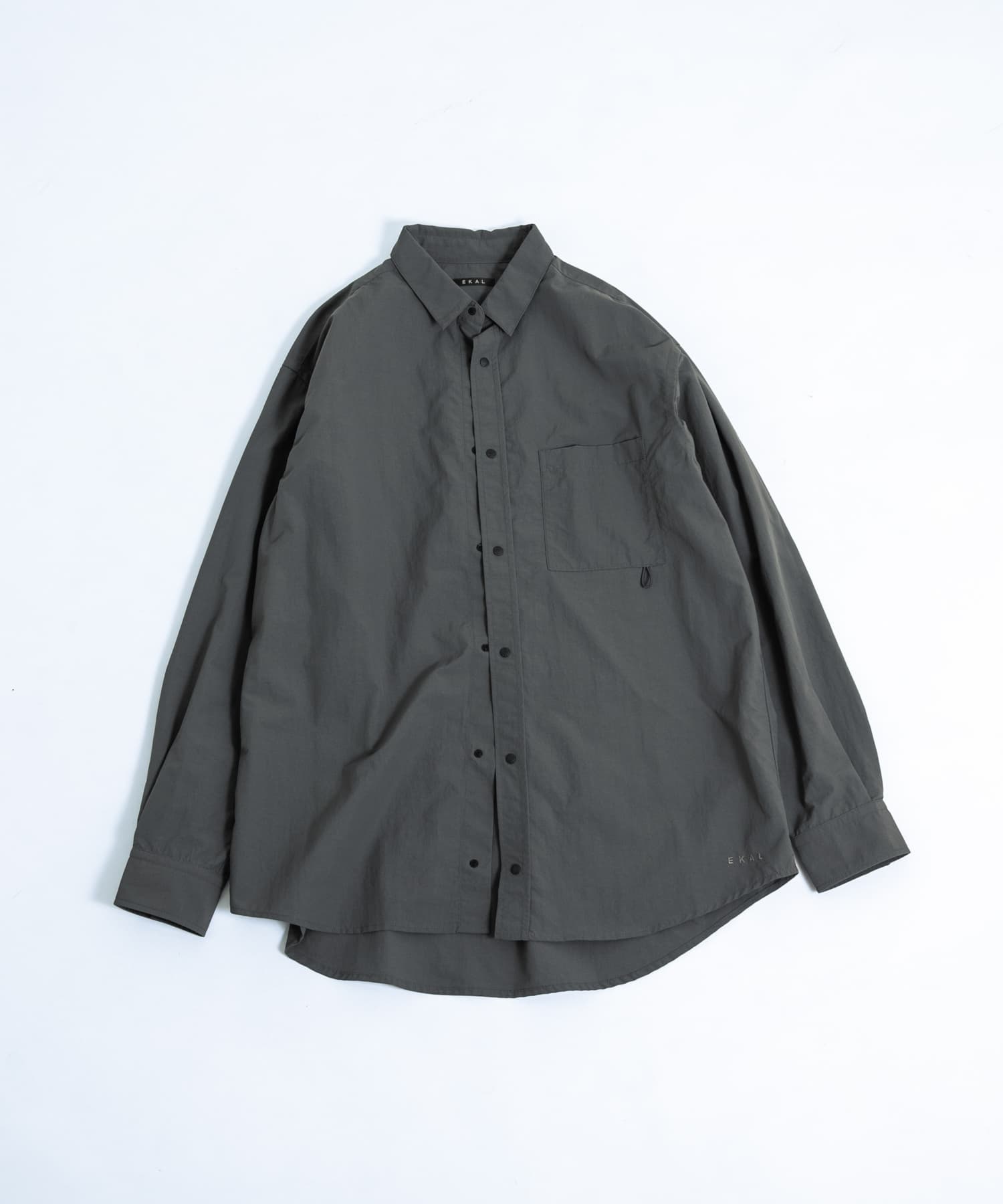 『UR TECH』ナイロンタッサーロングスリーブシャツ グラファイト M