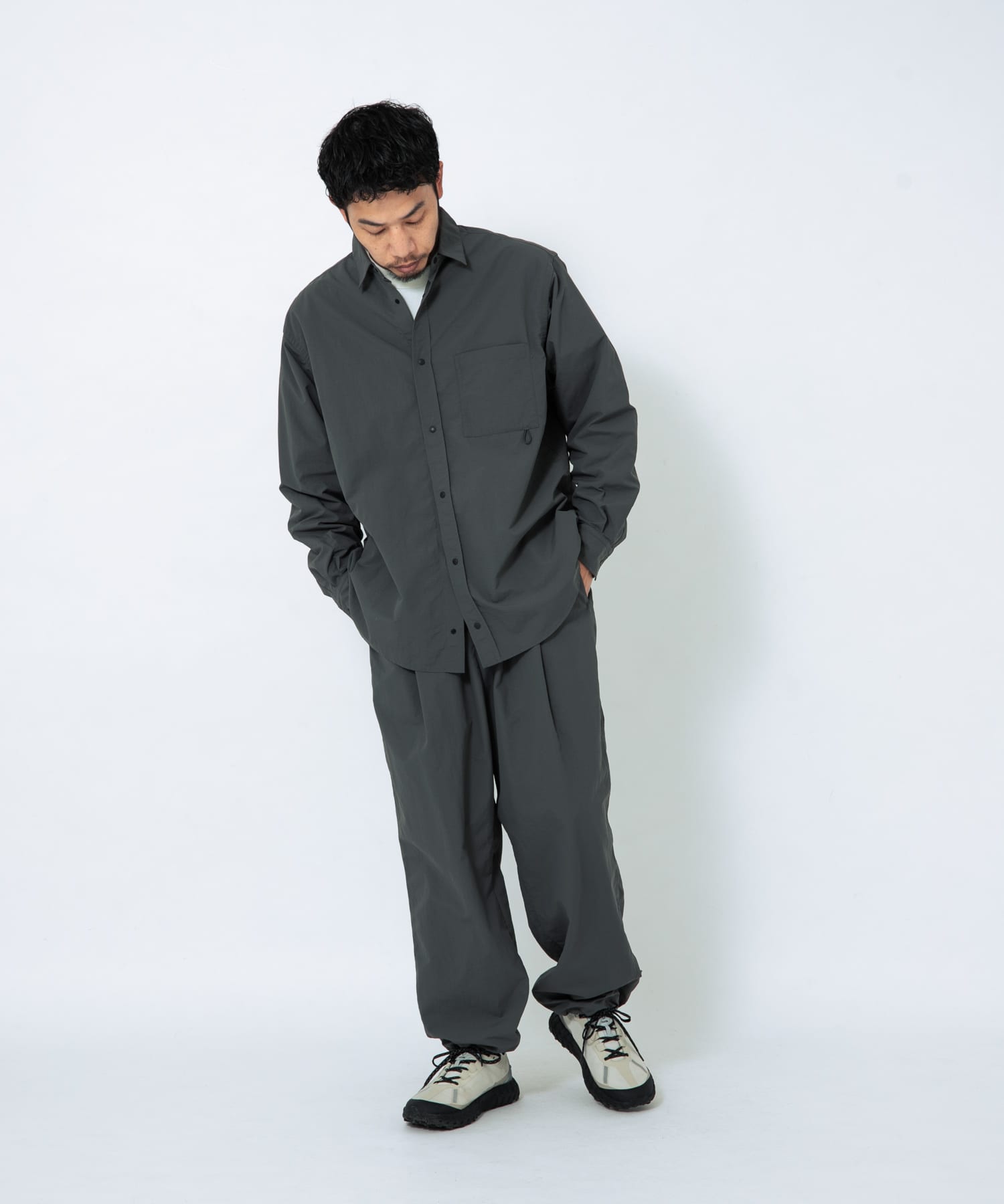 身長 : 179cm サイズ : L