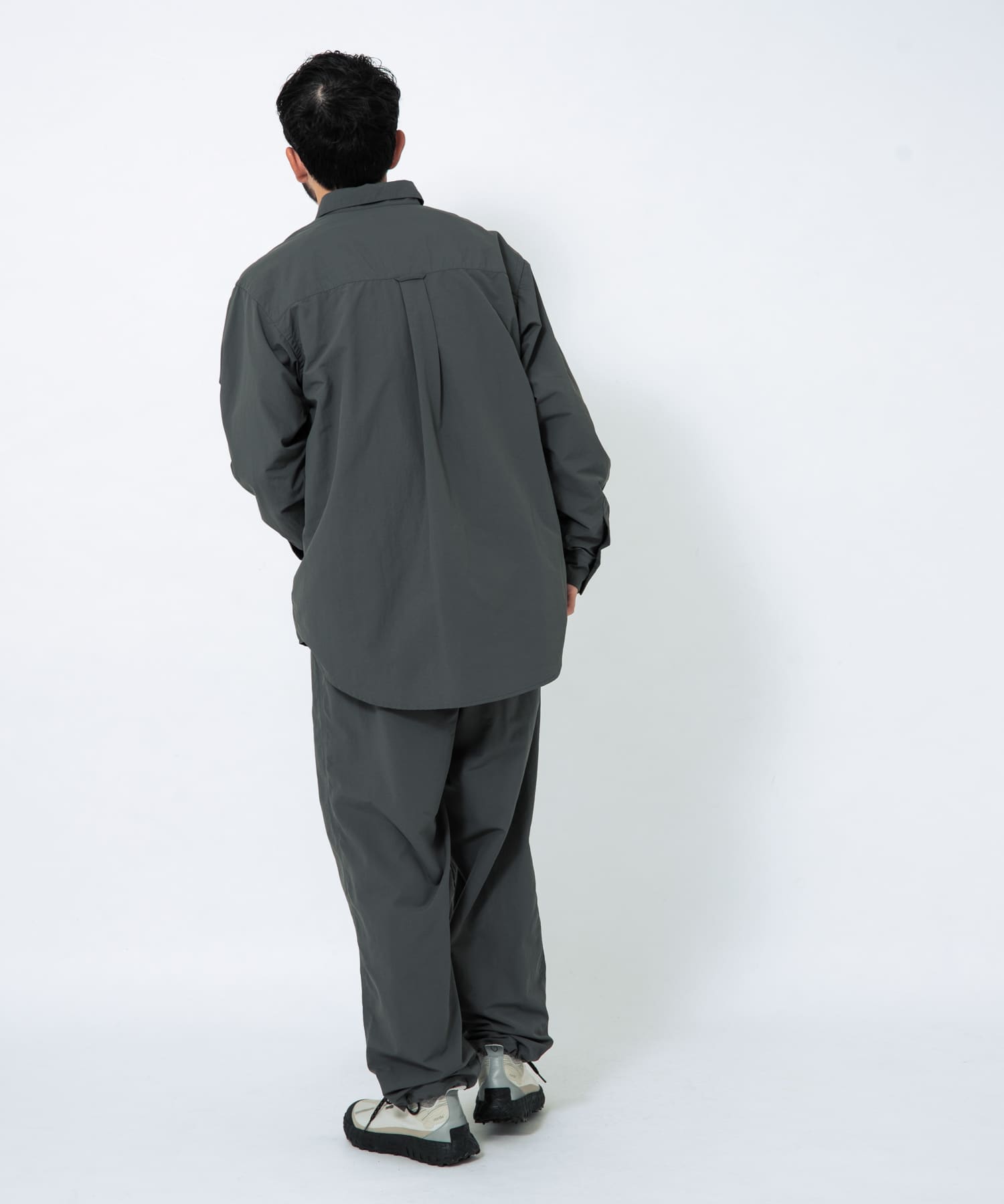 身長 : 179cm サイズ : L