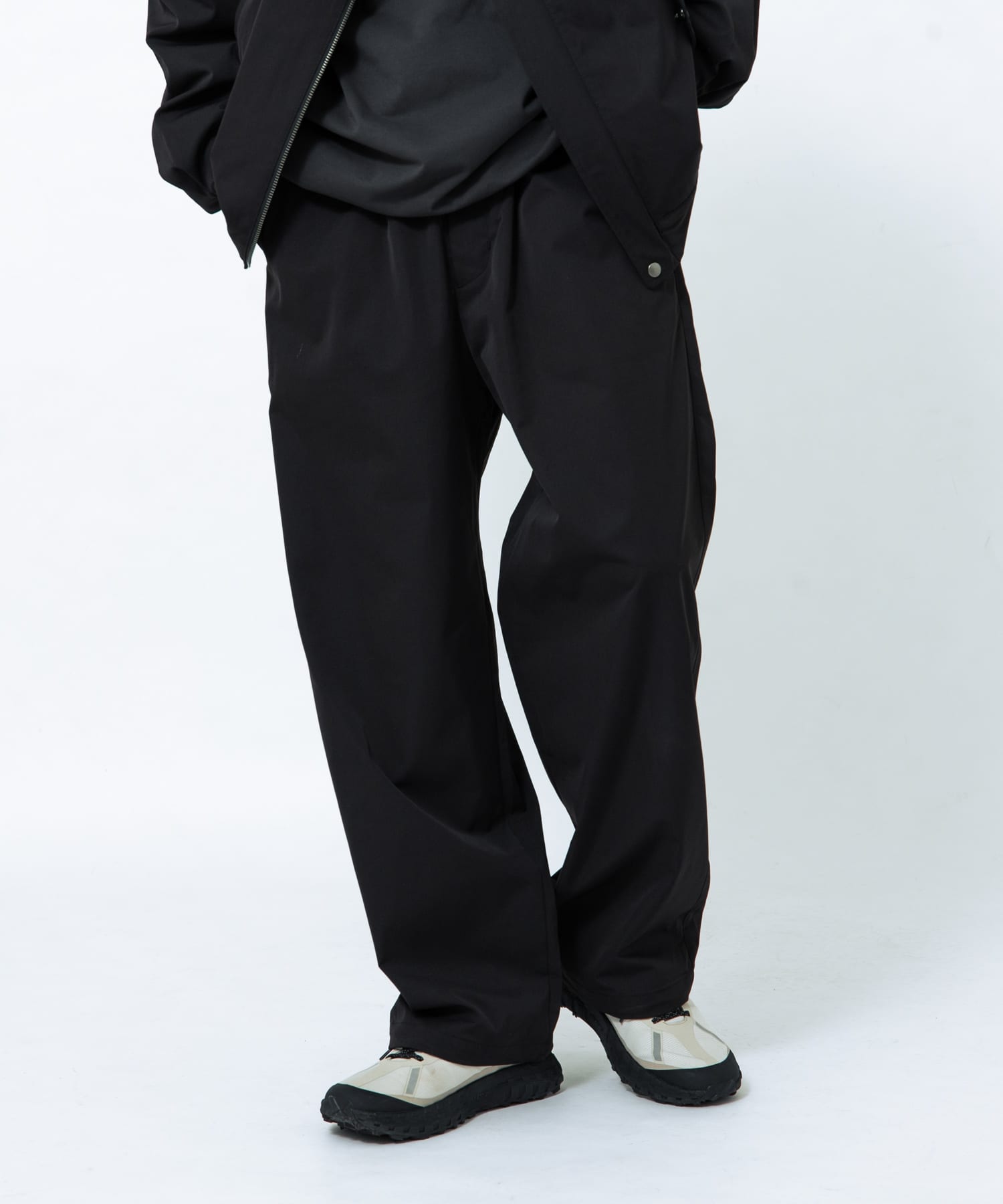 身長 : 179cm サイズ : L