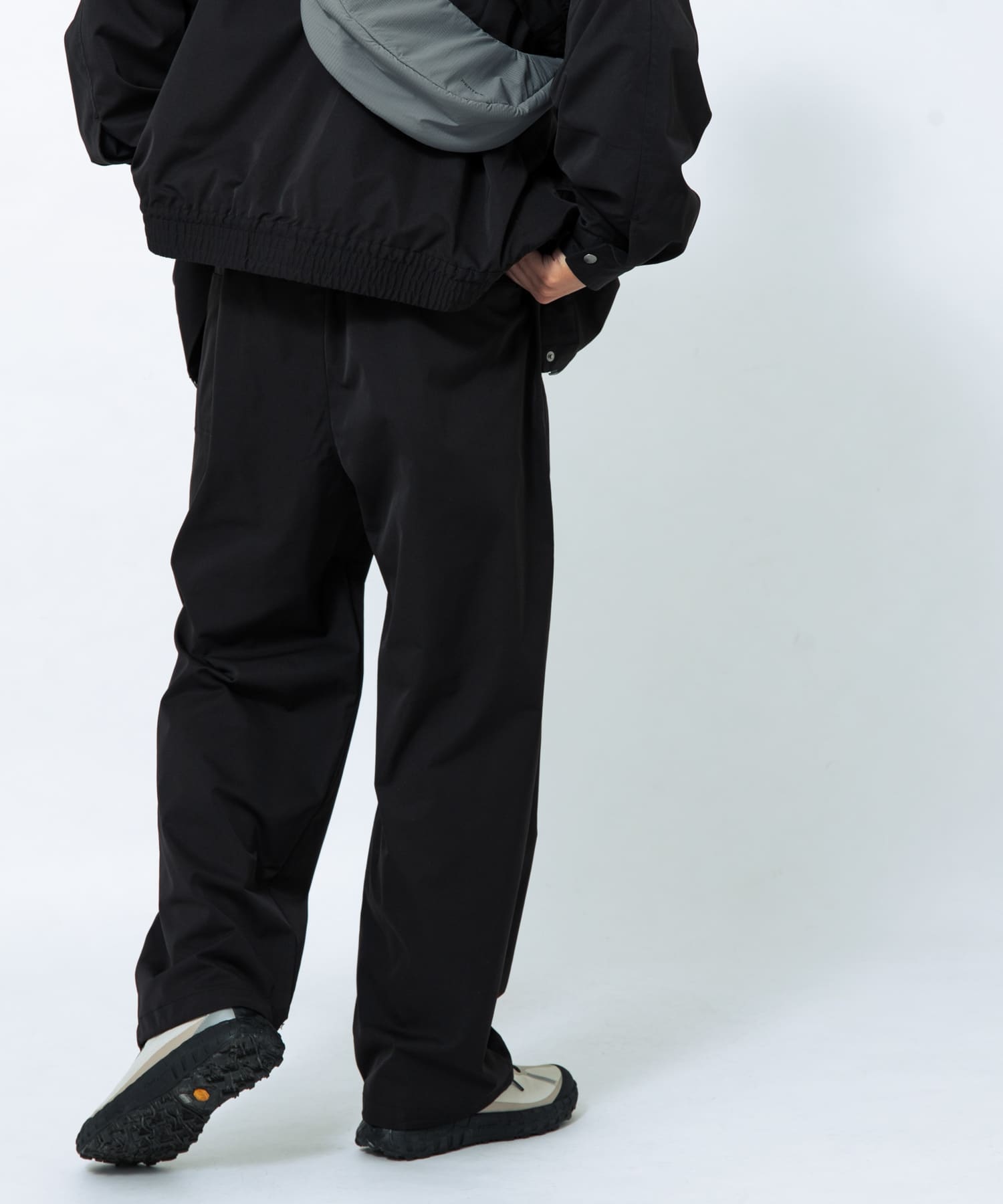 身長 : 179cm サイズ : L