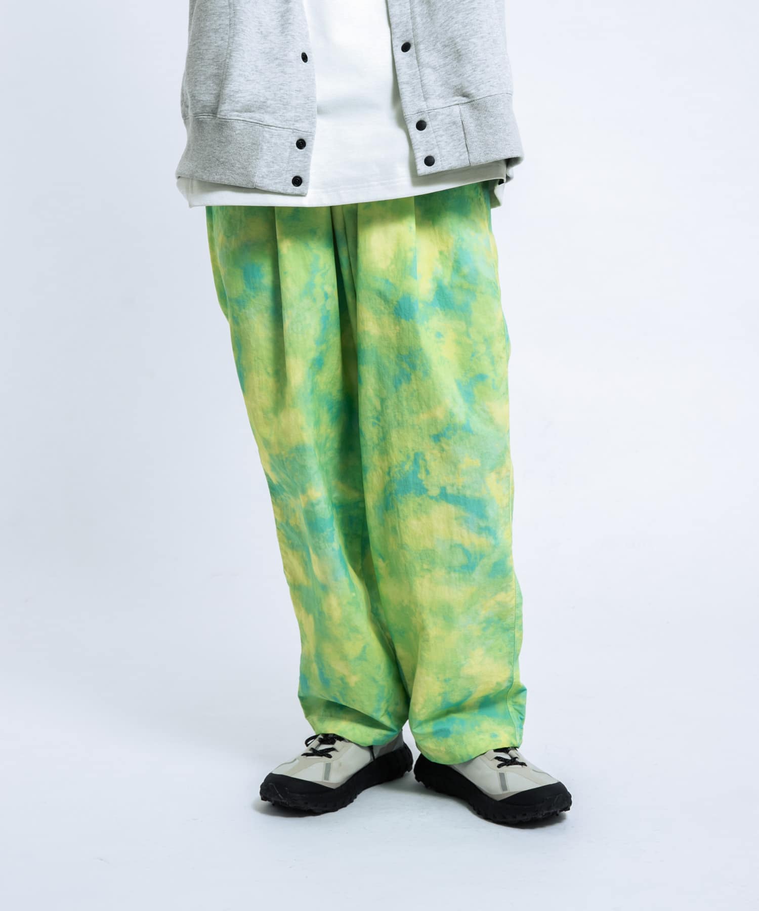 身長 : 172cm サイズ : L