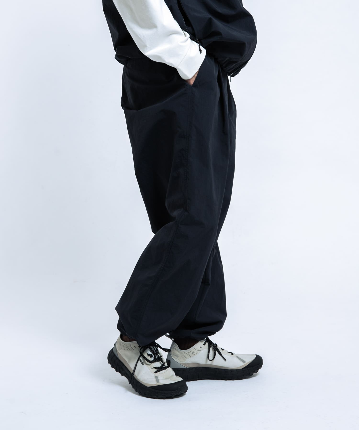 身長 : 172cm サイズ : L