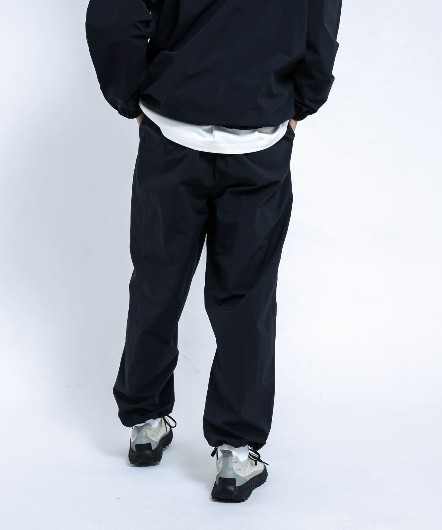 身長 : 179cm サイズ : L