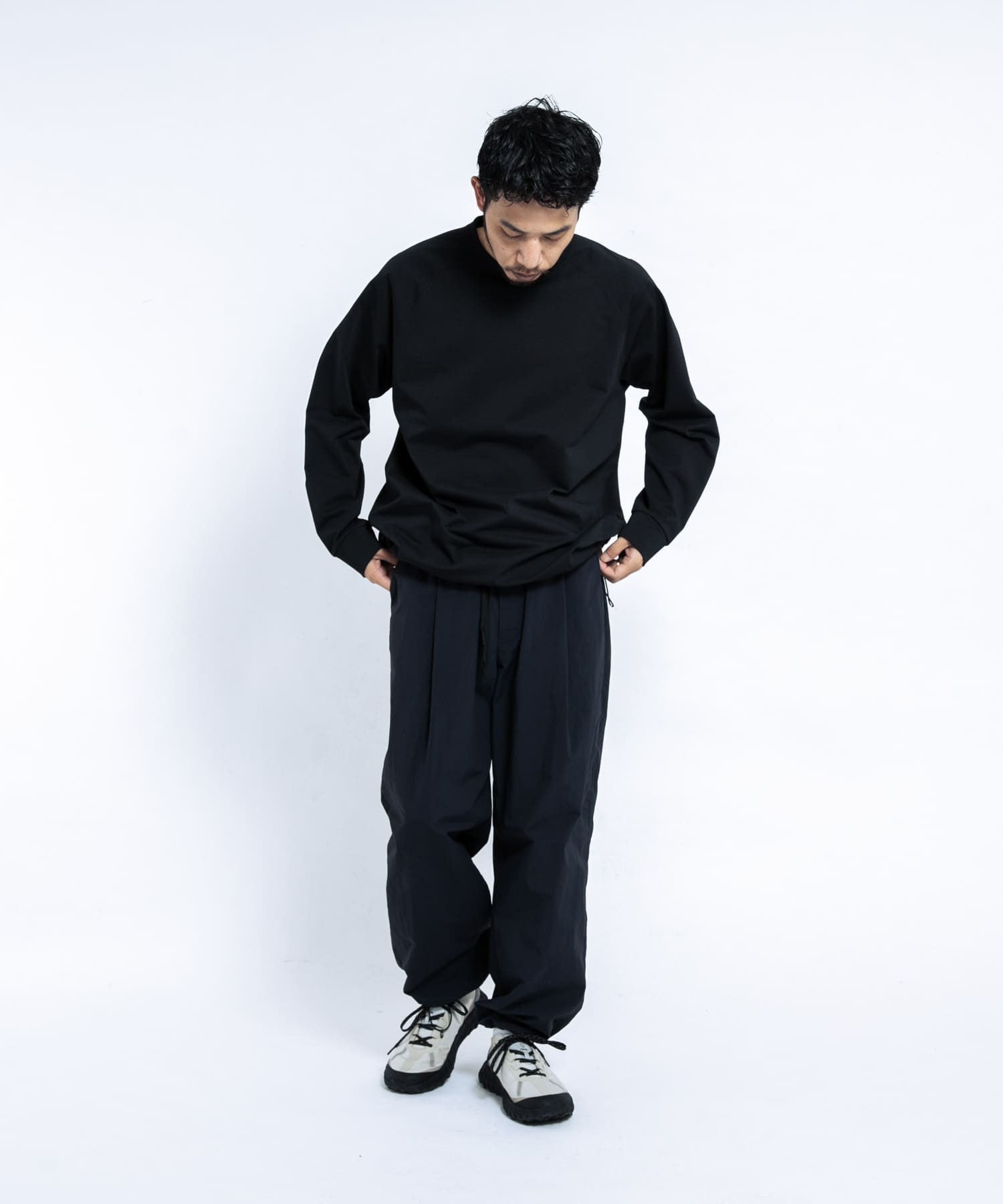 身長 : 179cm サイズ : L