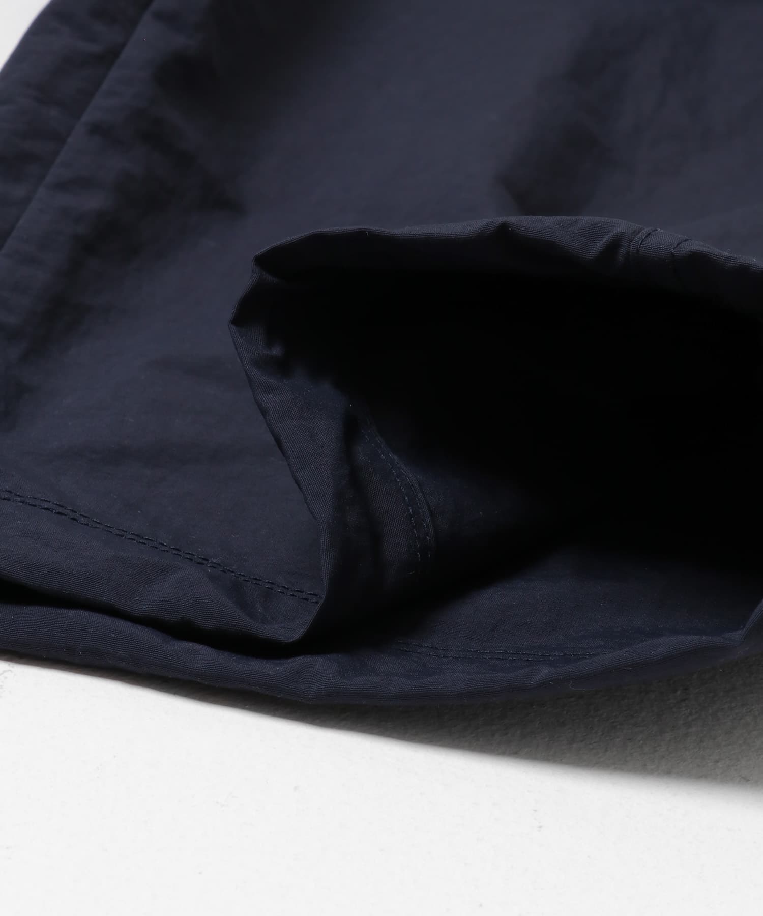 『UR TECH』ナイロンタッサートラウザー ネイビー S