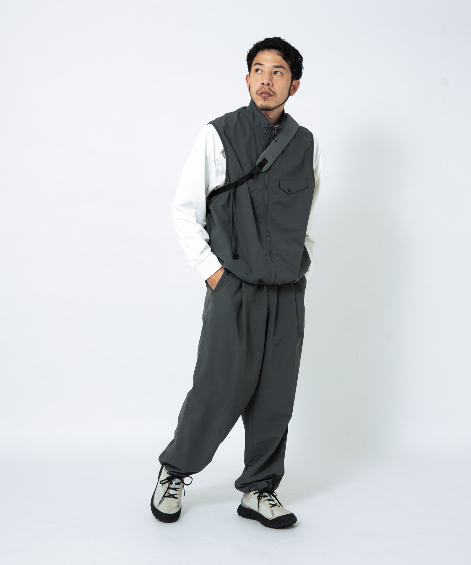 身長 : 179cm サイズ : L