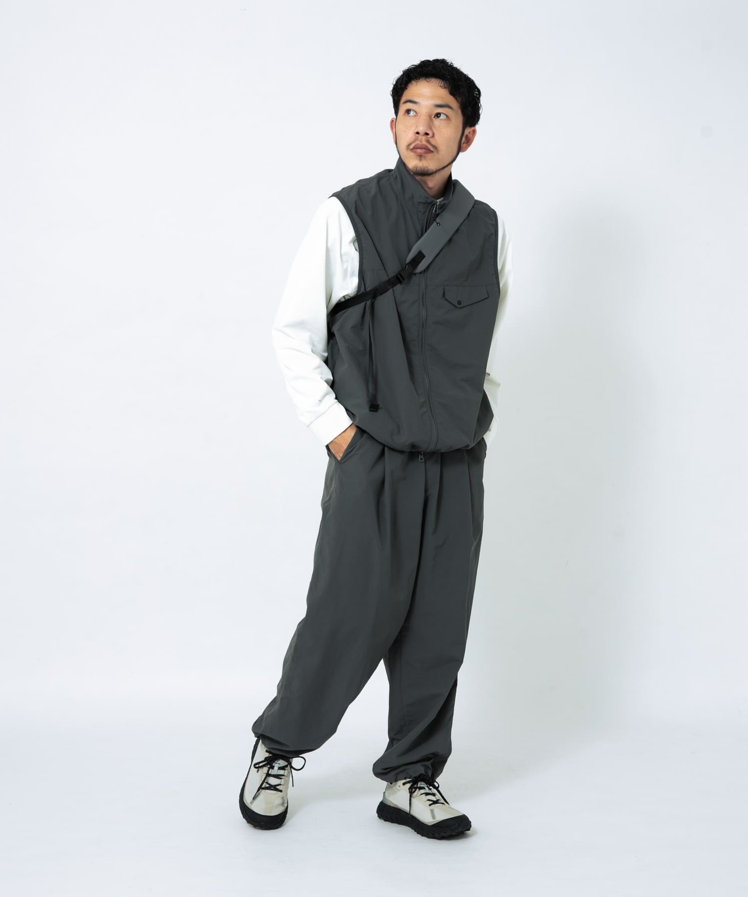 身長 : 179cm サイズ : L