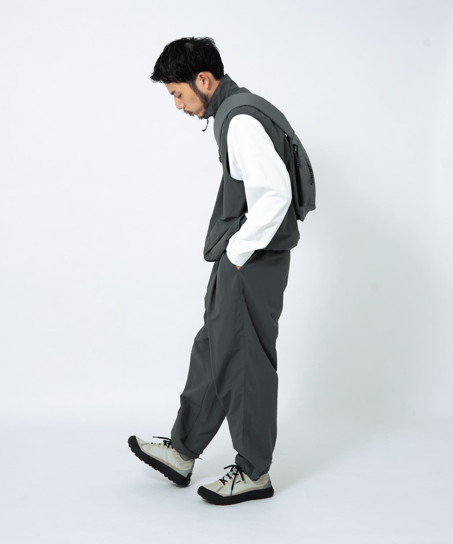 身長 : 179cm サイズ : L