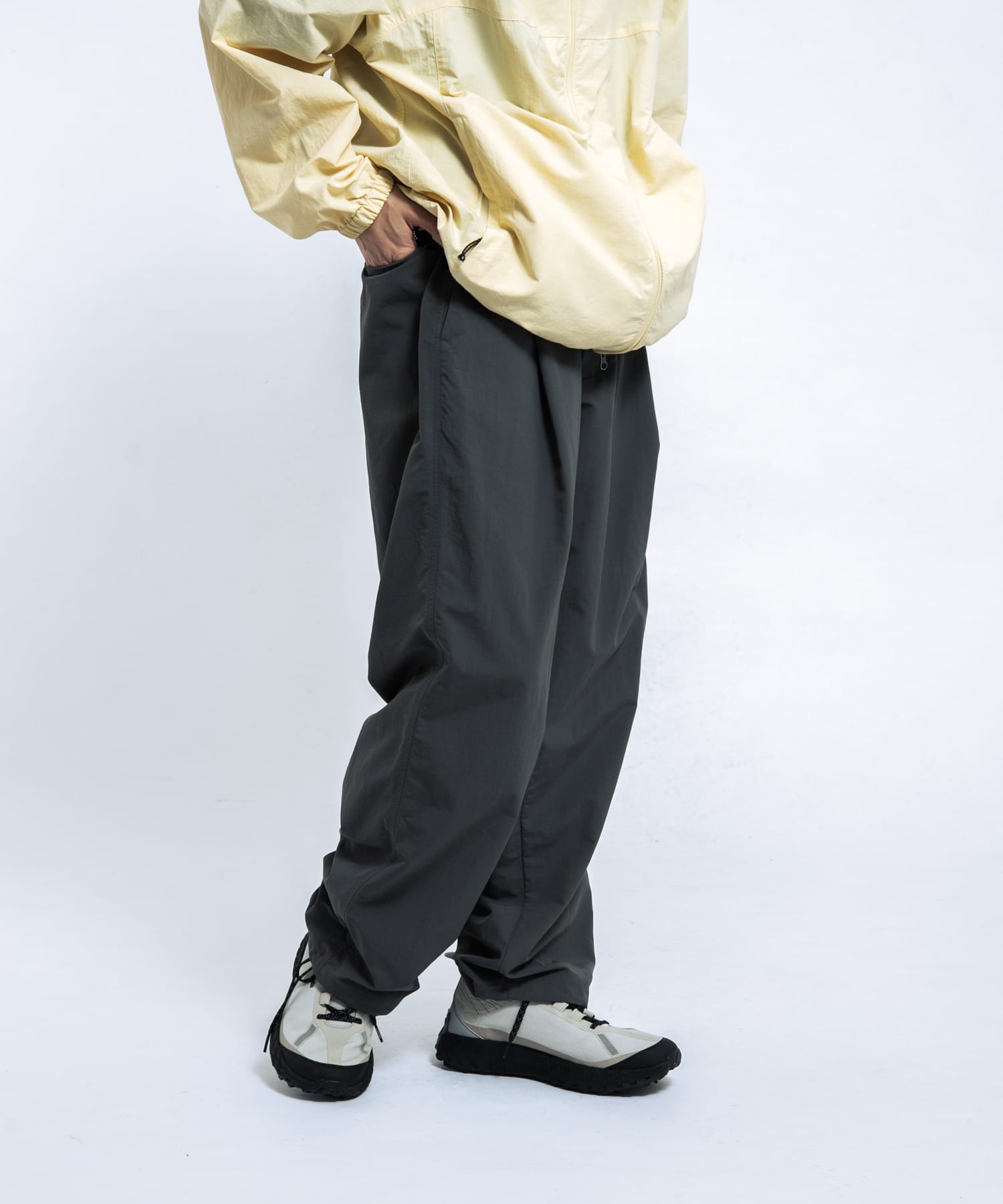 身長 : 172cm サイズ : L