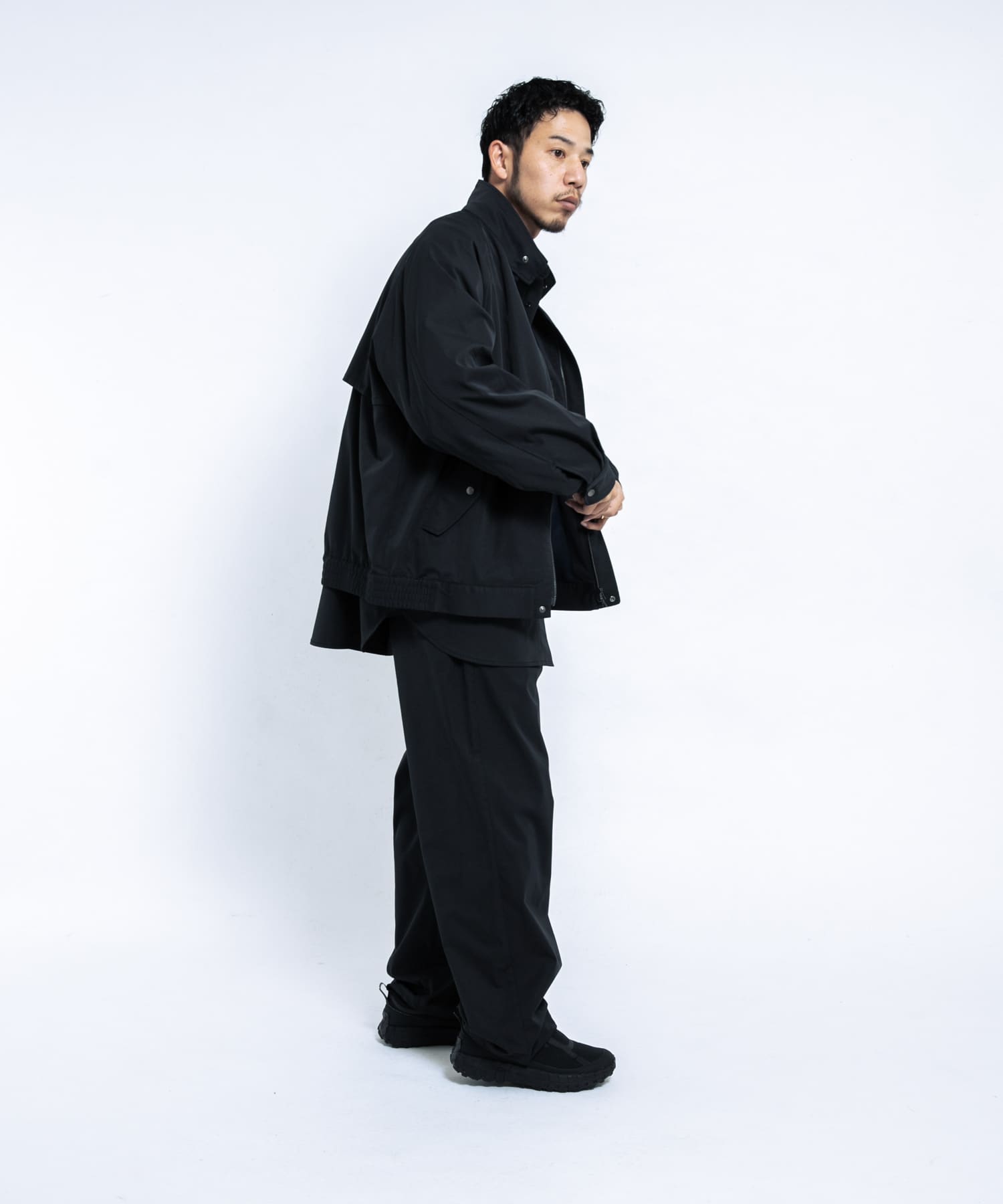 ネイビー