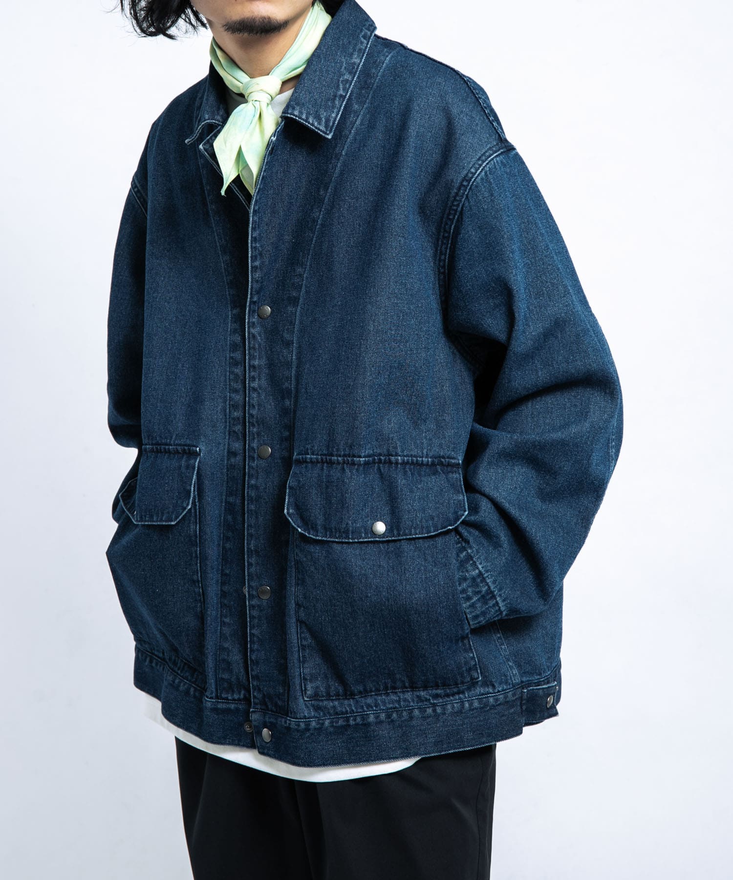 身長 : 172cm サイズ : L