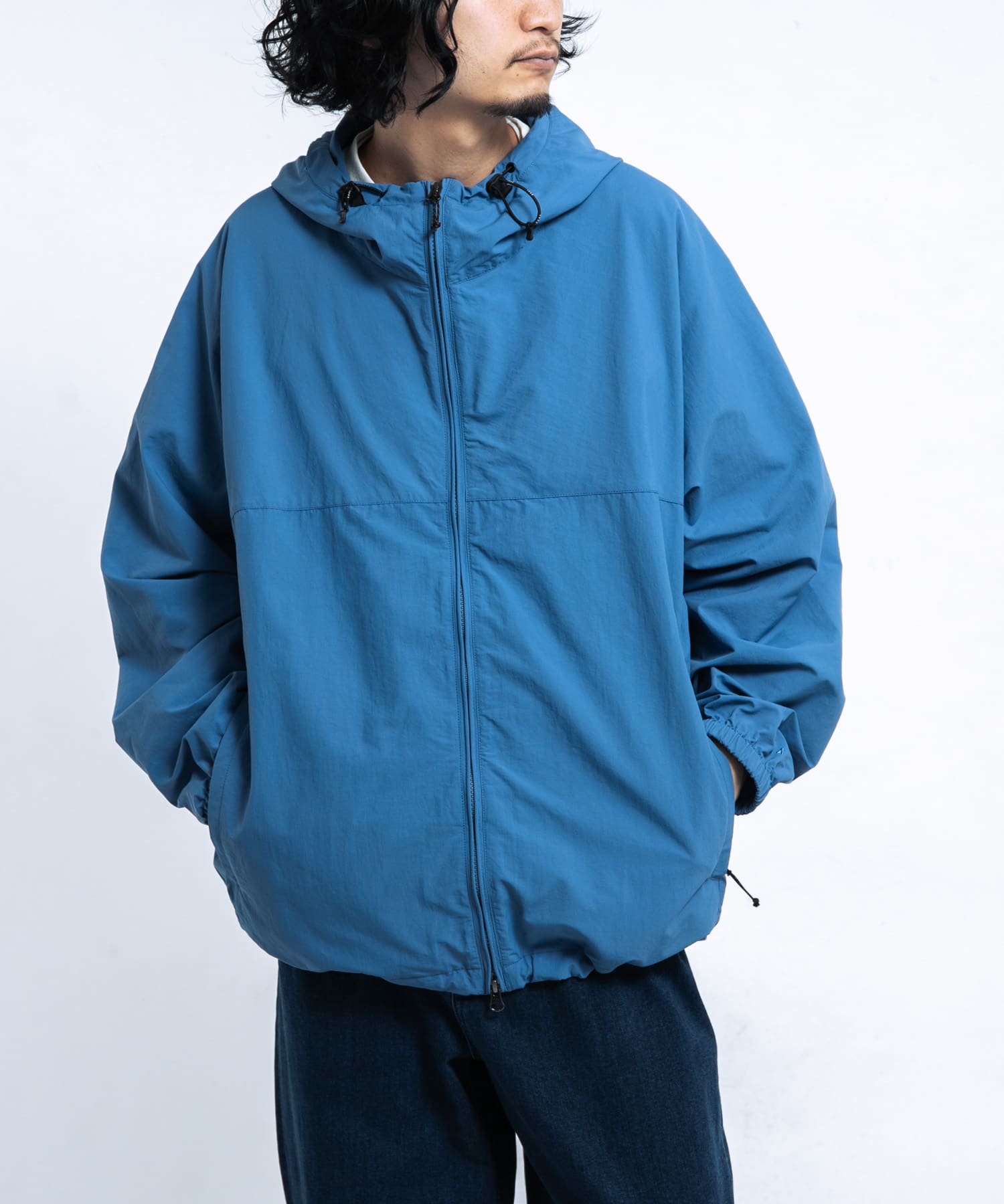 身長 : 172cm サイズ : L