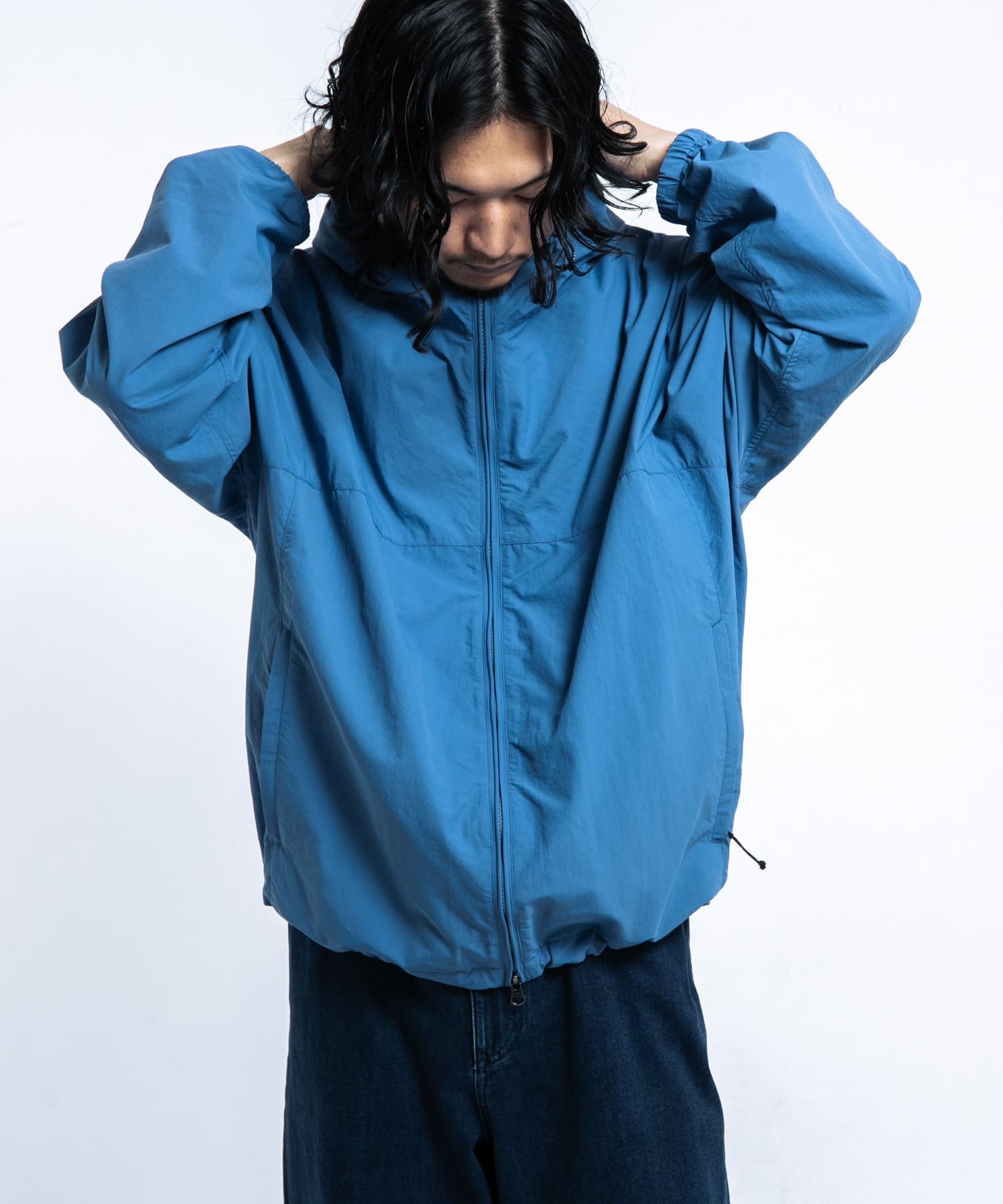 身長 : 172cm サイズ : L