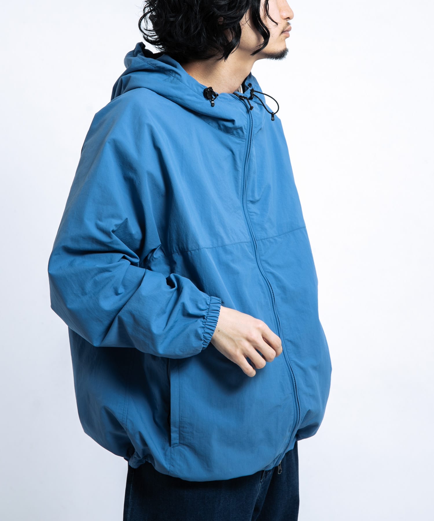 身長 : 172cm サイズ : L