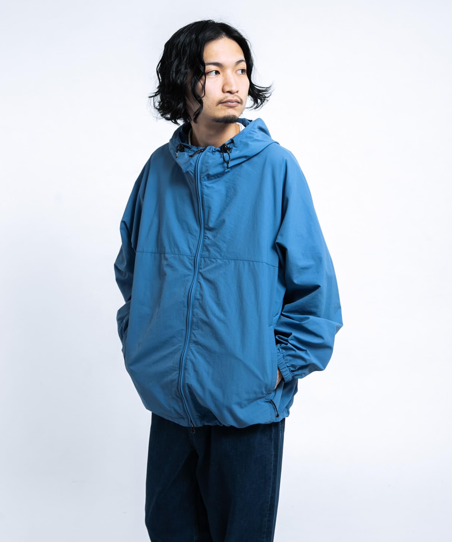 身長 : 172cm サイズ : L