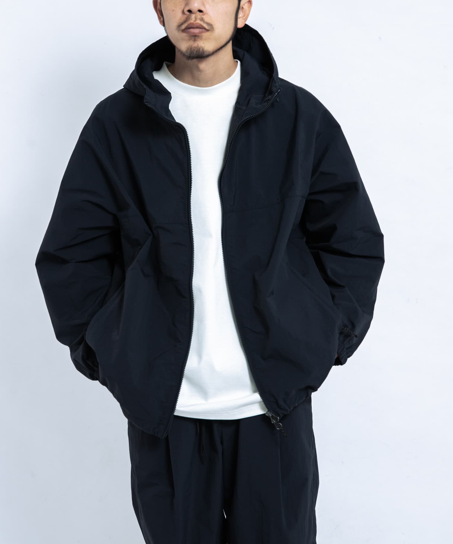 身長 : 179cm サイズ : L