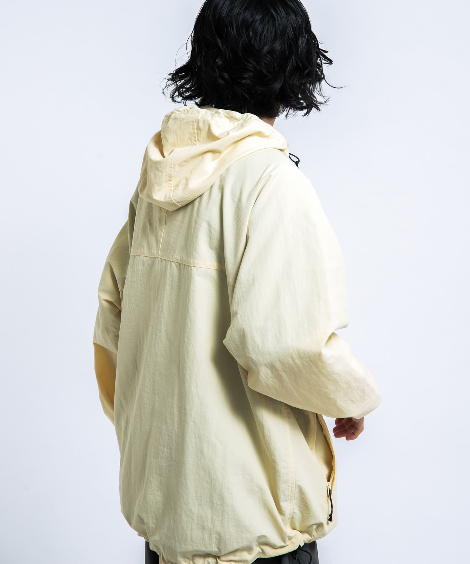 身長 : 172cm サイズ : L