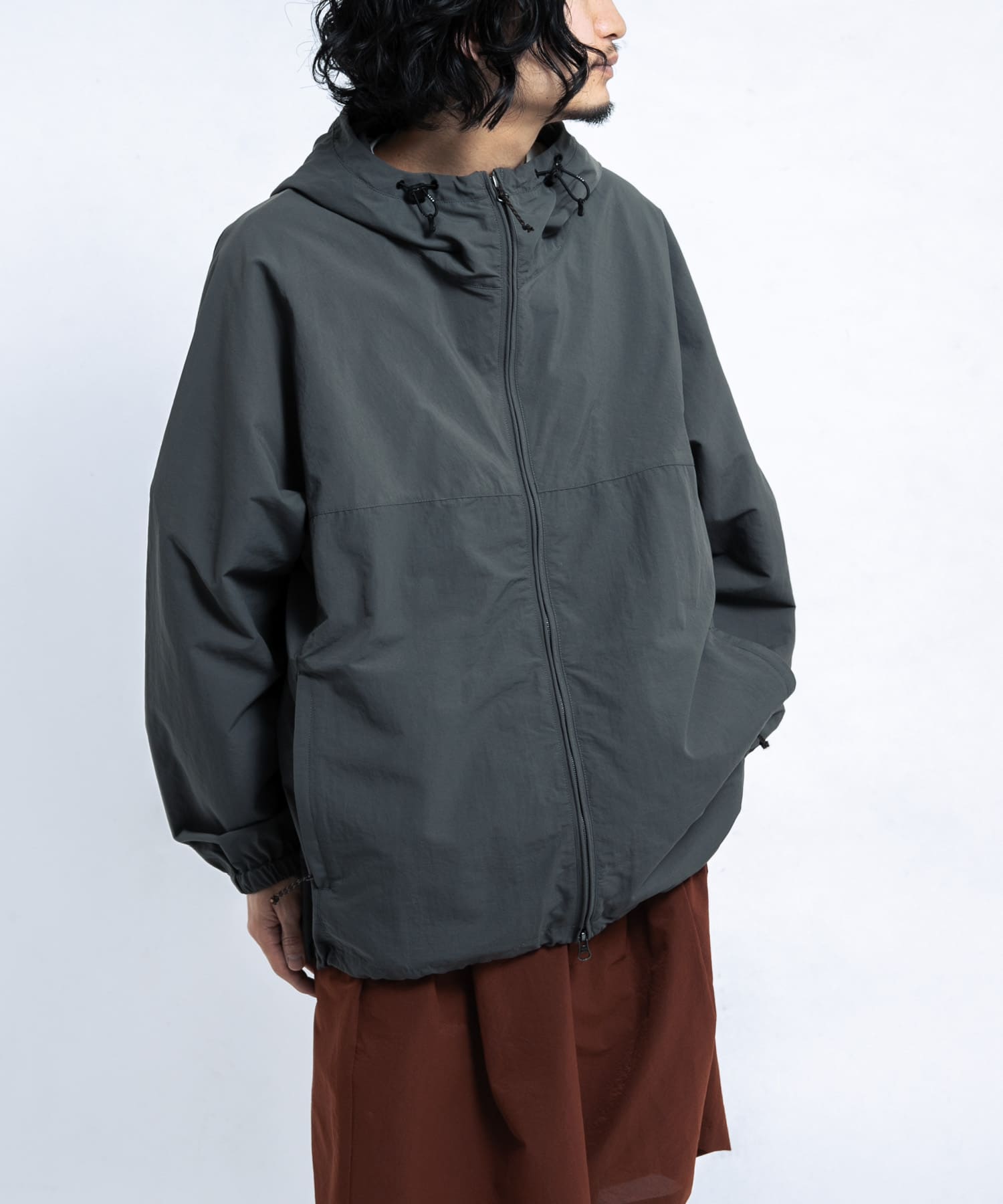 身長 : 172cm サイズ : L