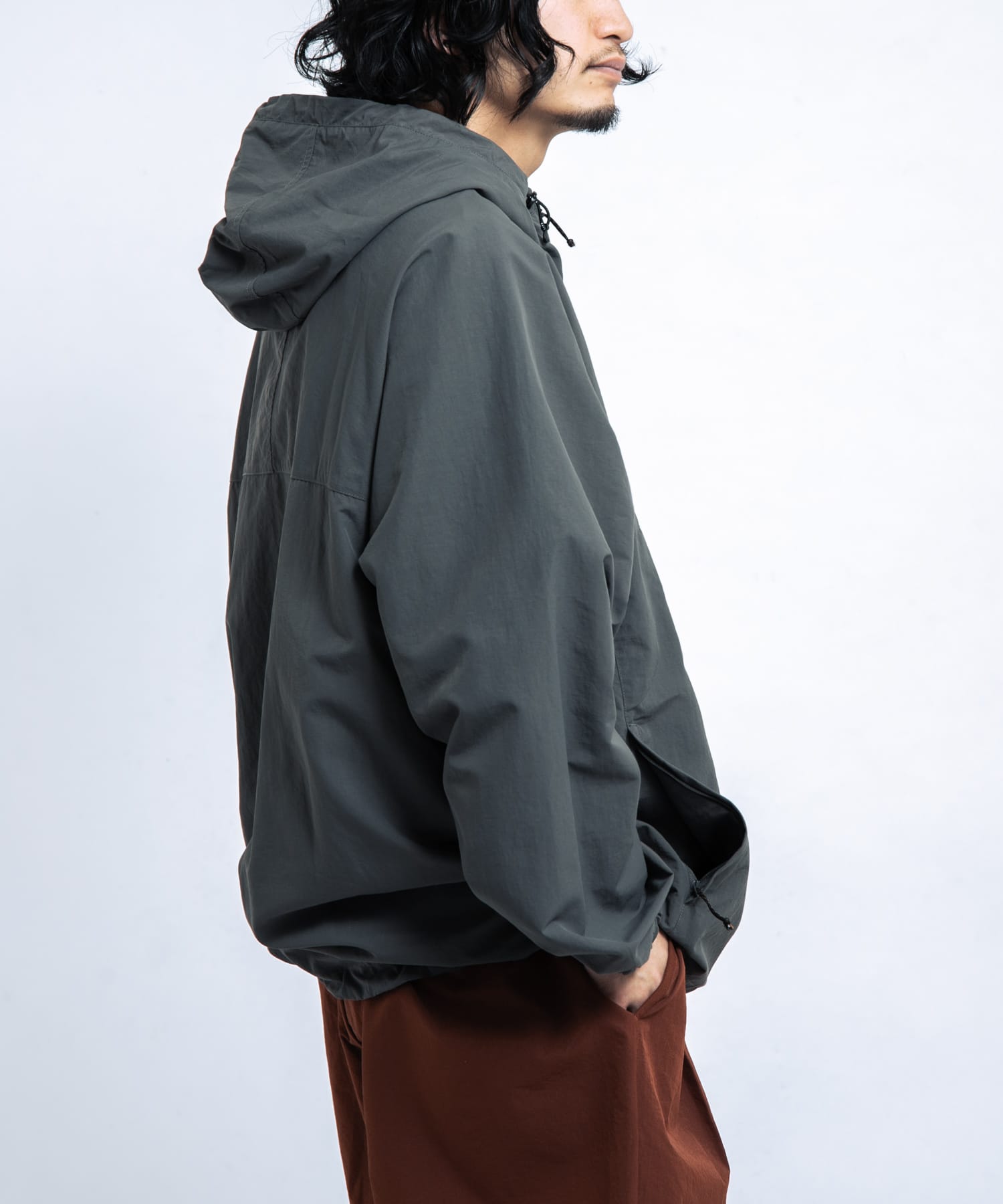 身長 : 172cm サイズ : L