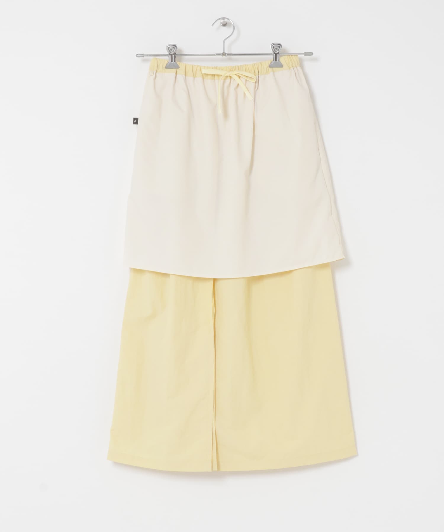 『UR TECH』ナイロンタッサ－ラップ風スカート イエロー One