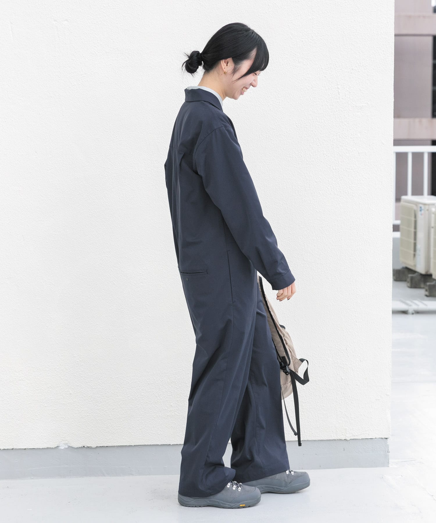 ネイビー