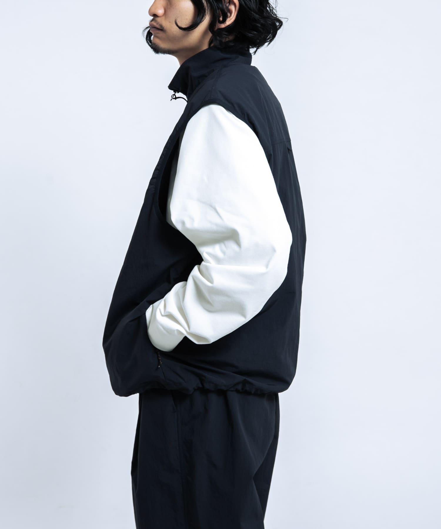 身長 : 172cm サイズ : L