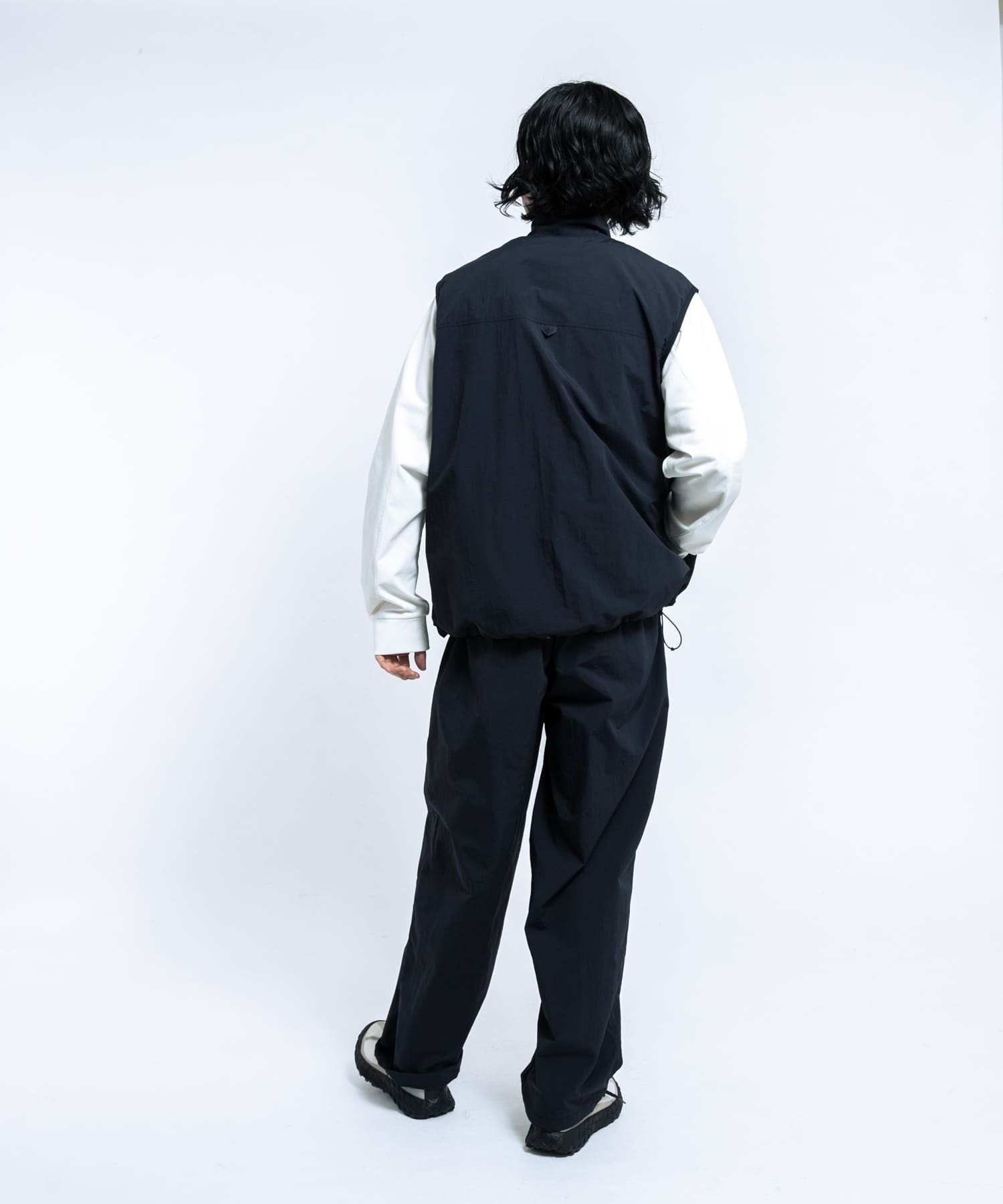 身長 : 172cm サイズ : L