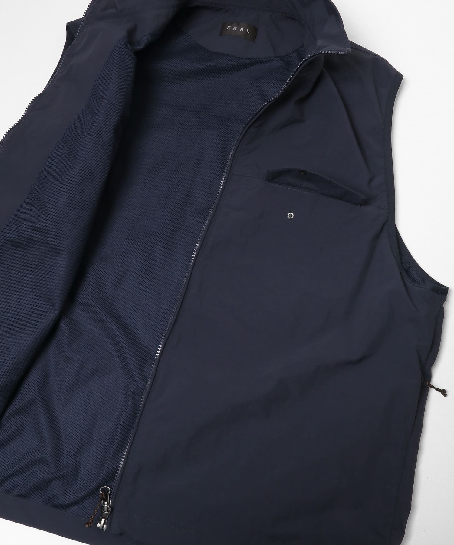 『UR TECH』ナイロンタッサーベスト ネイビー M