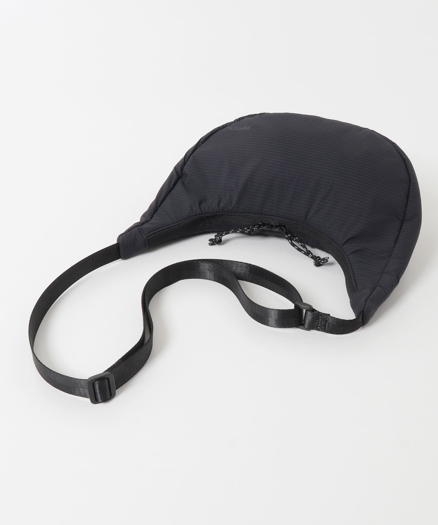 Pertex バナナショルダーバック ブラック One