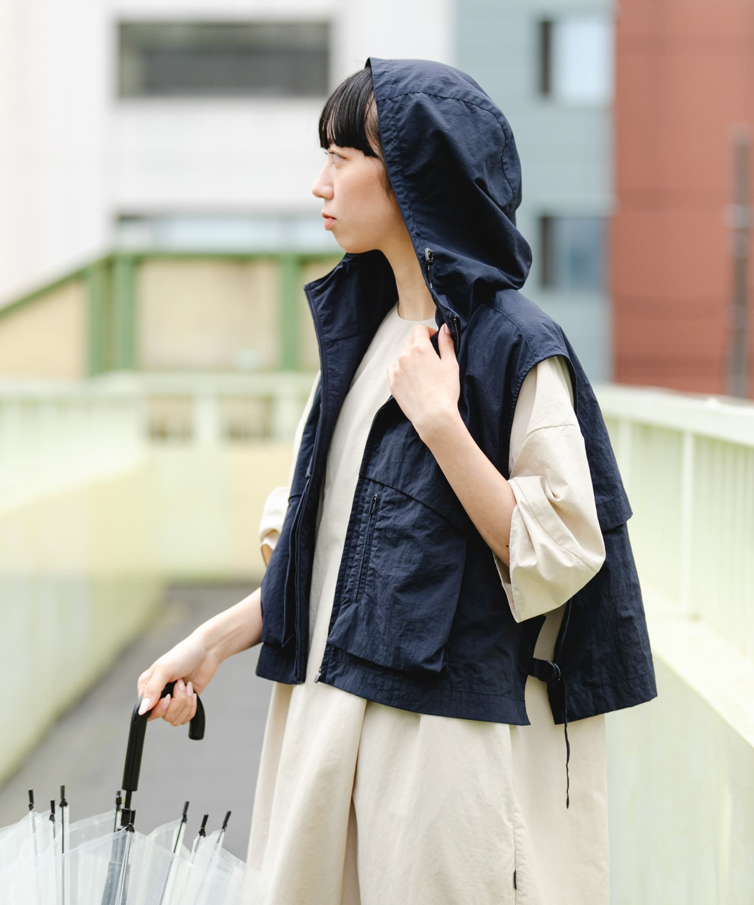 ネイビー