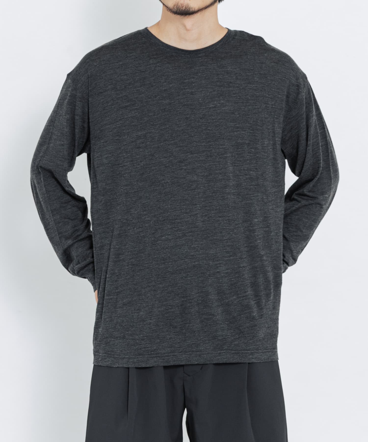 身長 : 179cm サイズ : L