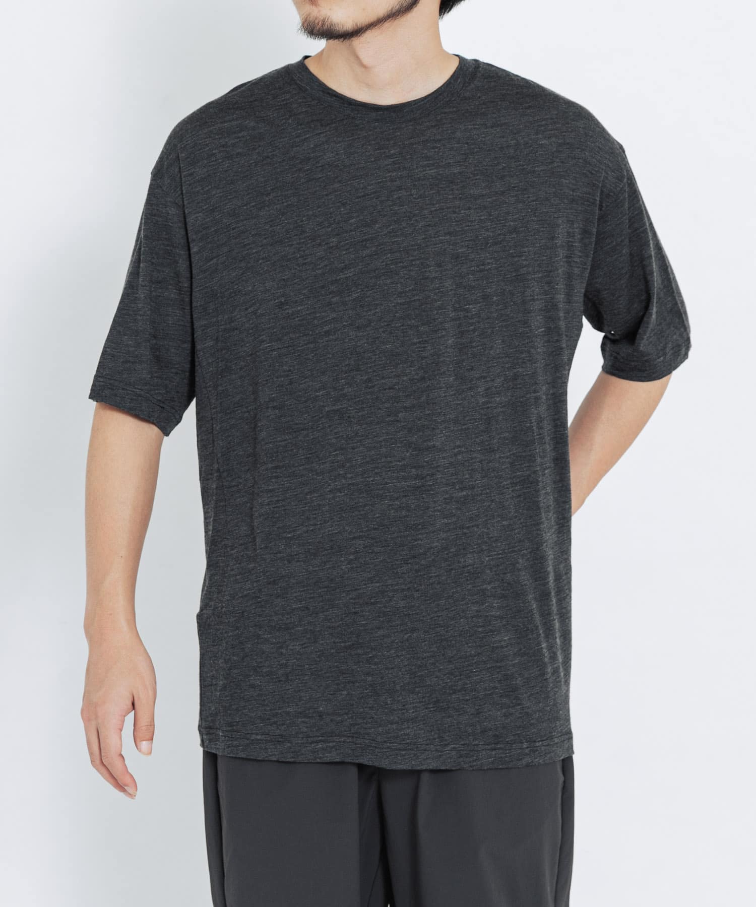 MERINO WOOL SHORT-SLEEVE T-SHIRTS チャコール M