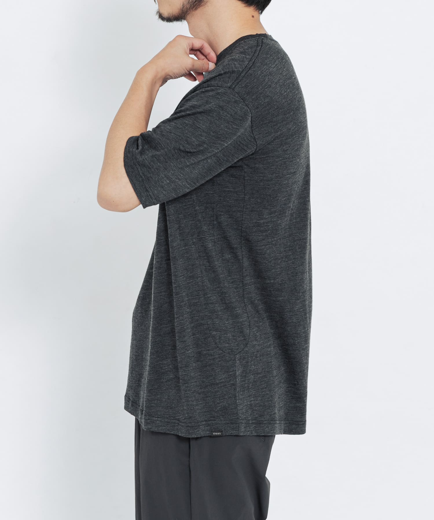 MERINO WOOL SHORT-SLEEVE T-SHIRTS チャコール M