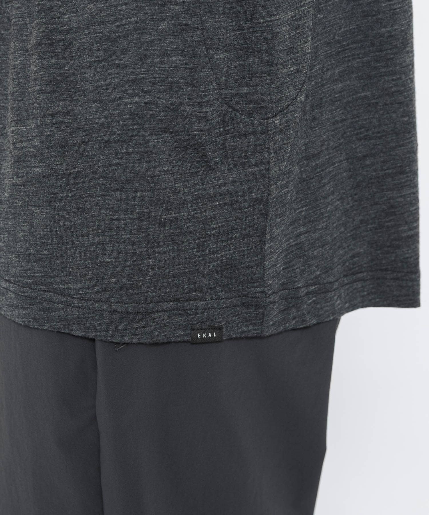 MERINO WOOL SHORT-SLEEVE T-SHIRTS チャコール M