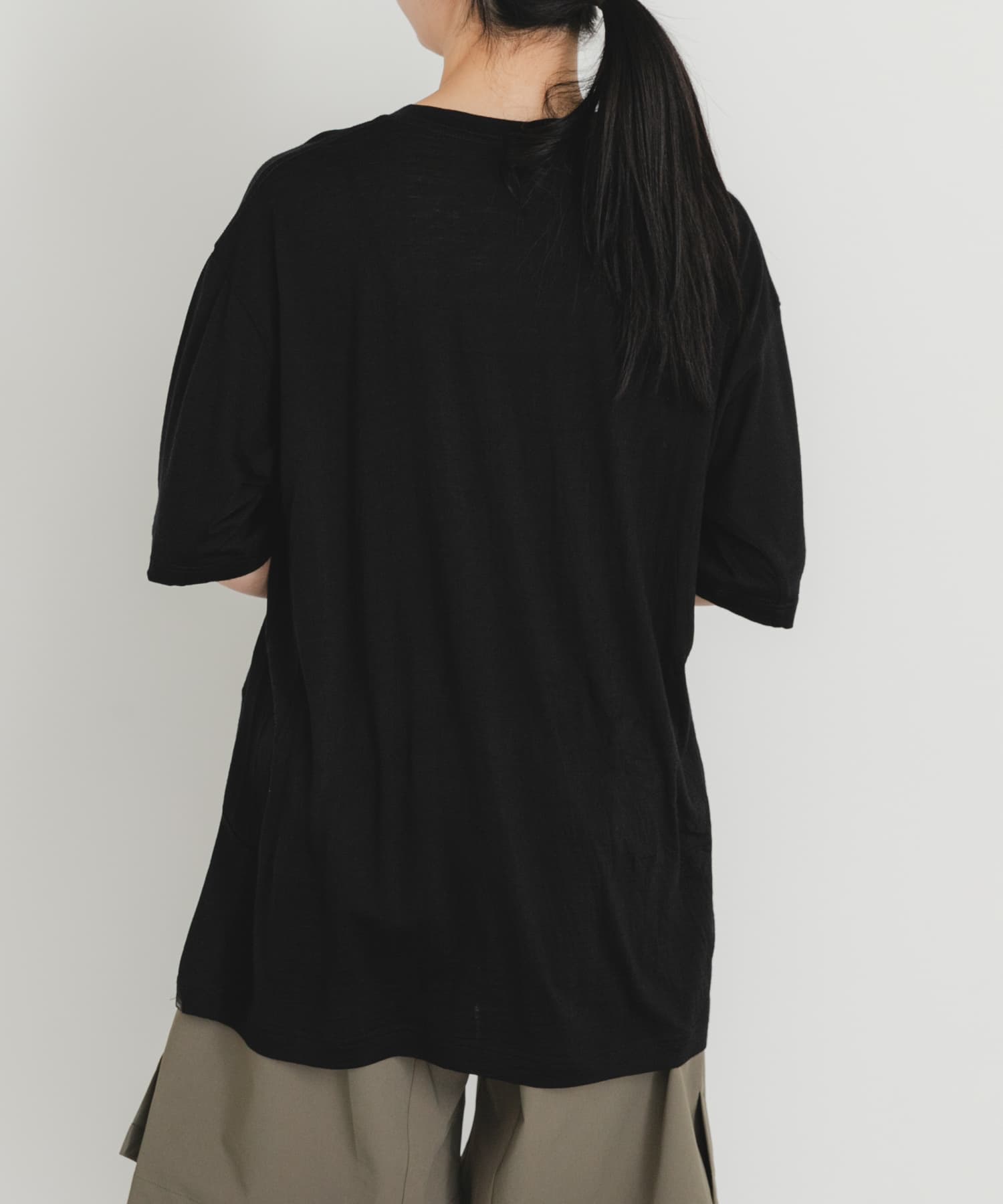 MERINO WOOL SHORT-SLEEVE T-SHIRTS ブラック M