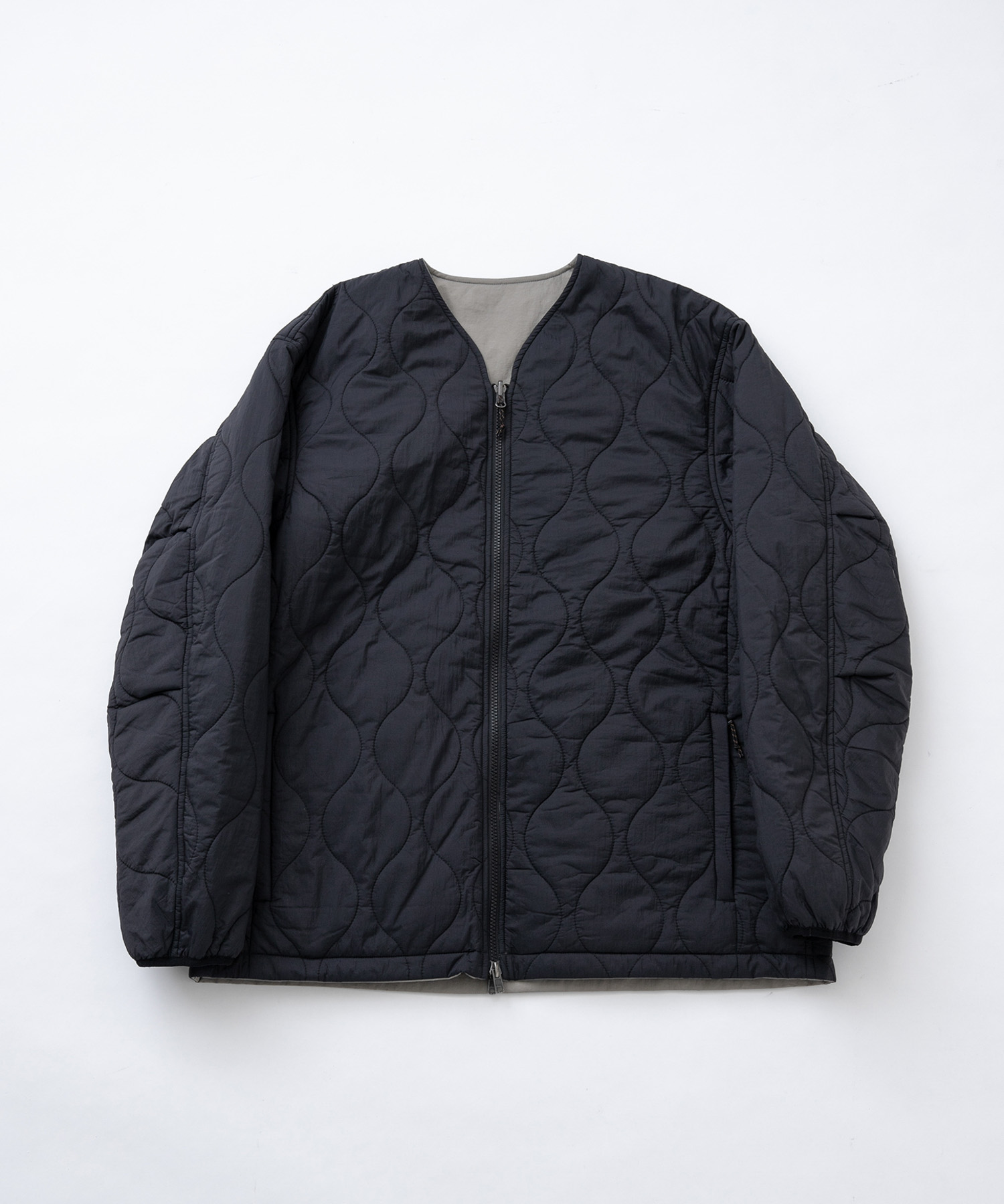 ストーンベージュ