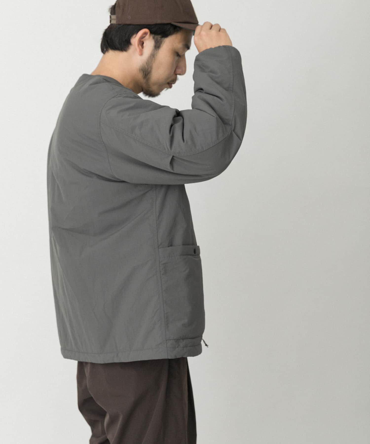 『UR TECH』ナイロンタッサーブルゾン グラファイト M