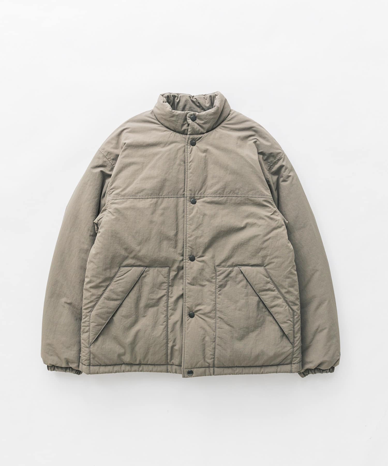 ストーンベージュ