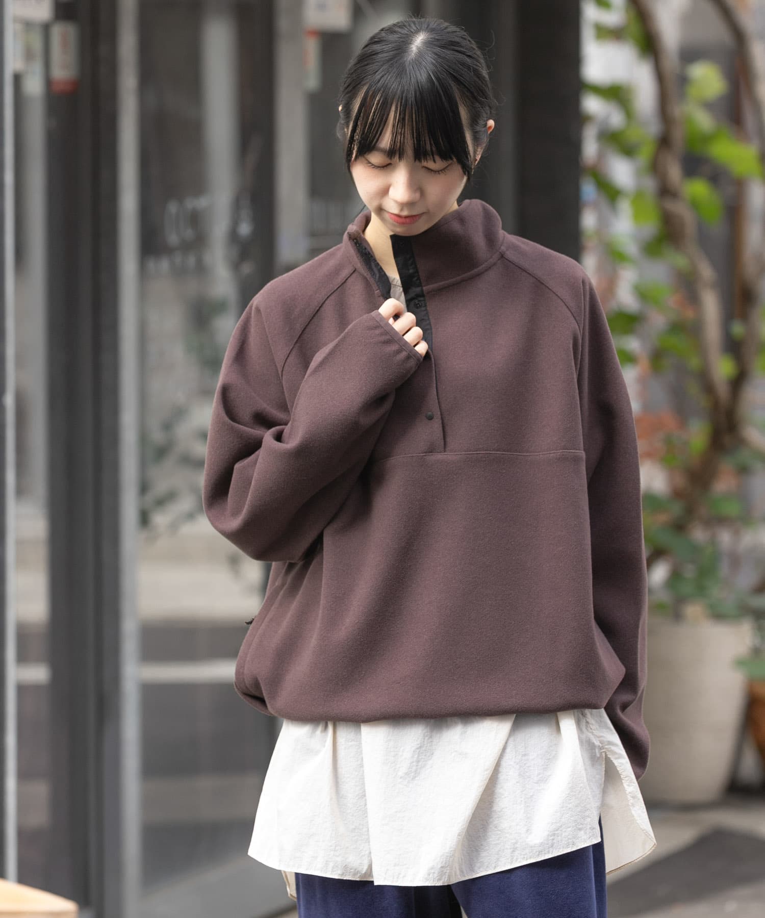 ブラウン