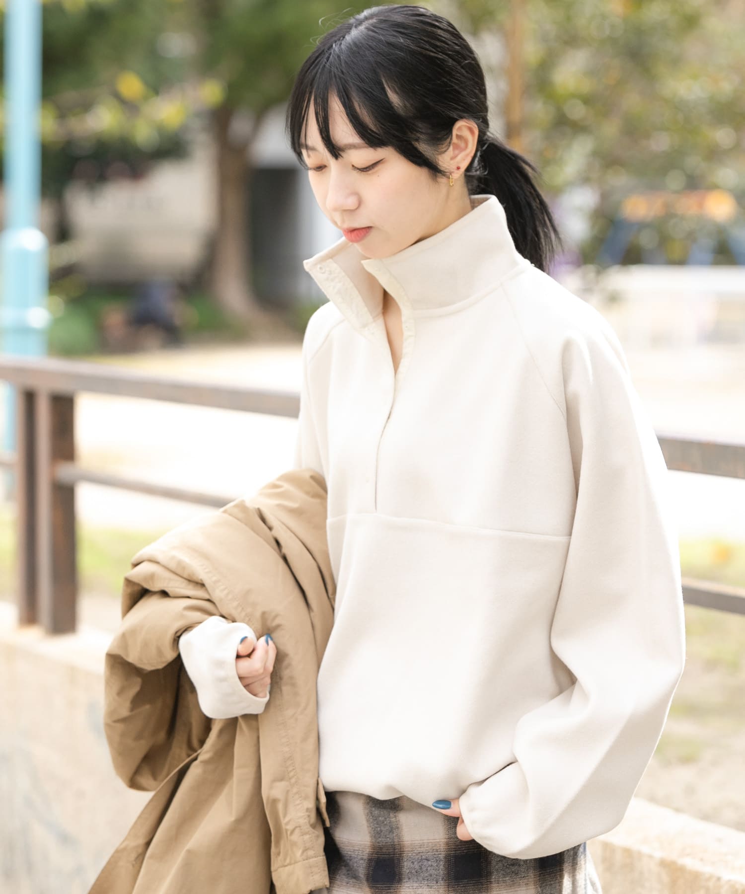 ウォームドジャージスタンドプルオーバー