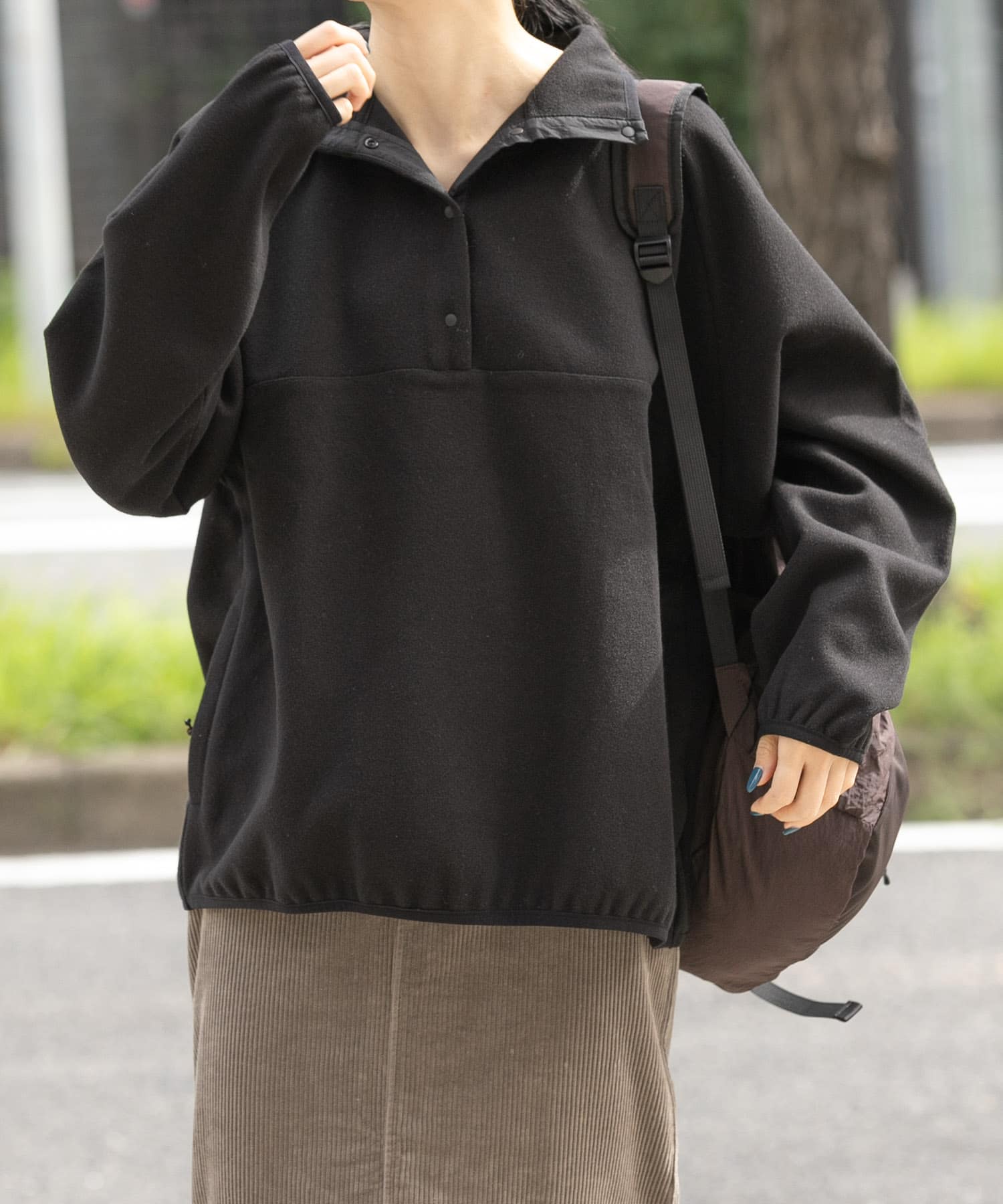 ウォームドジャージスタンドプルオーバー