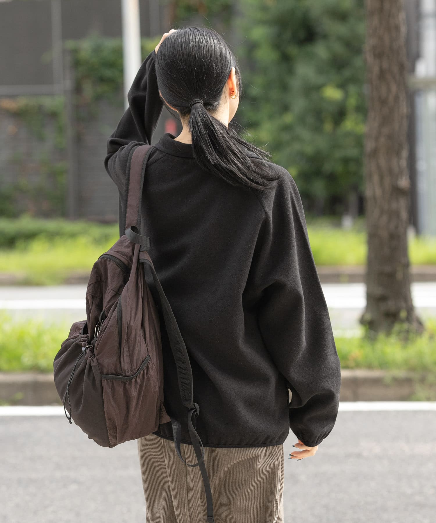 ブラック