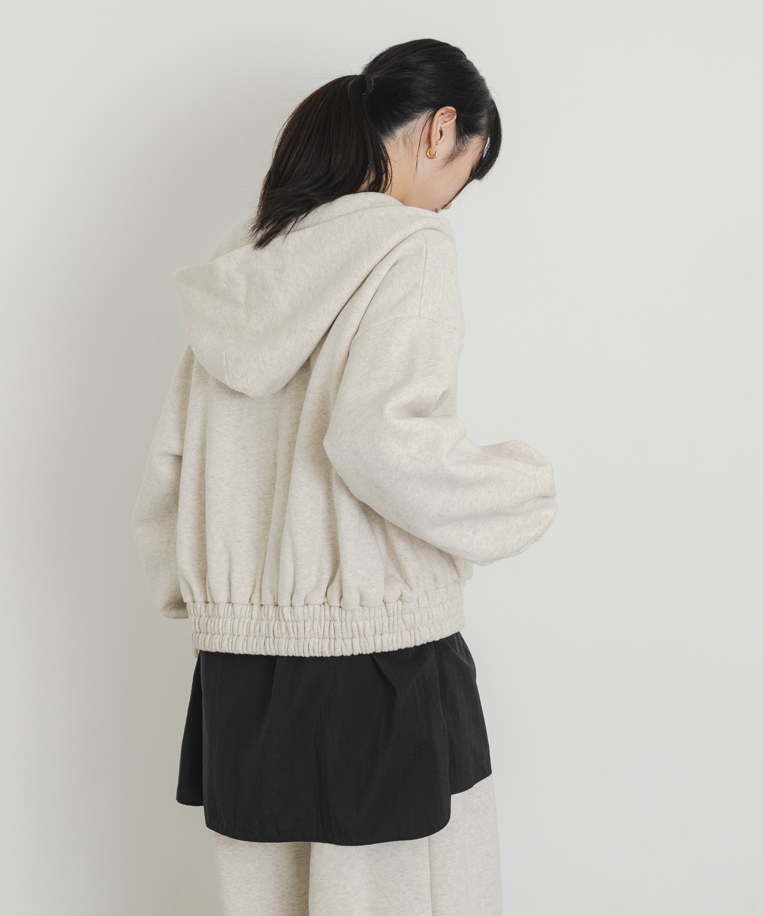 身長：161cm サイズ：one