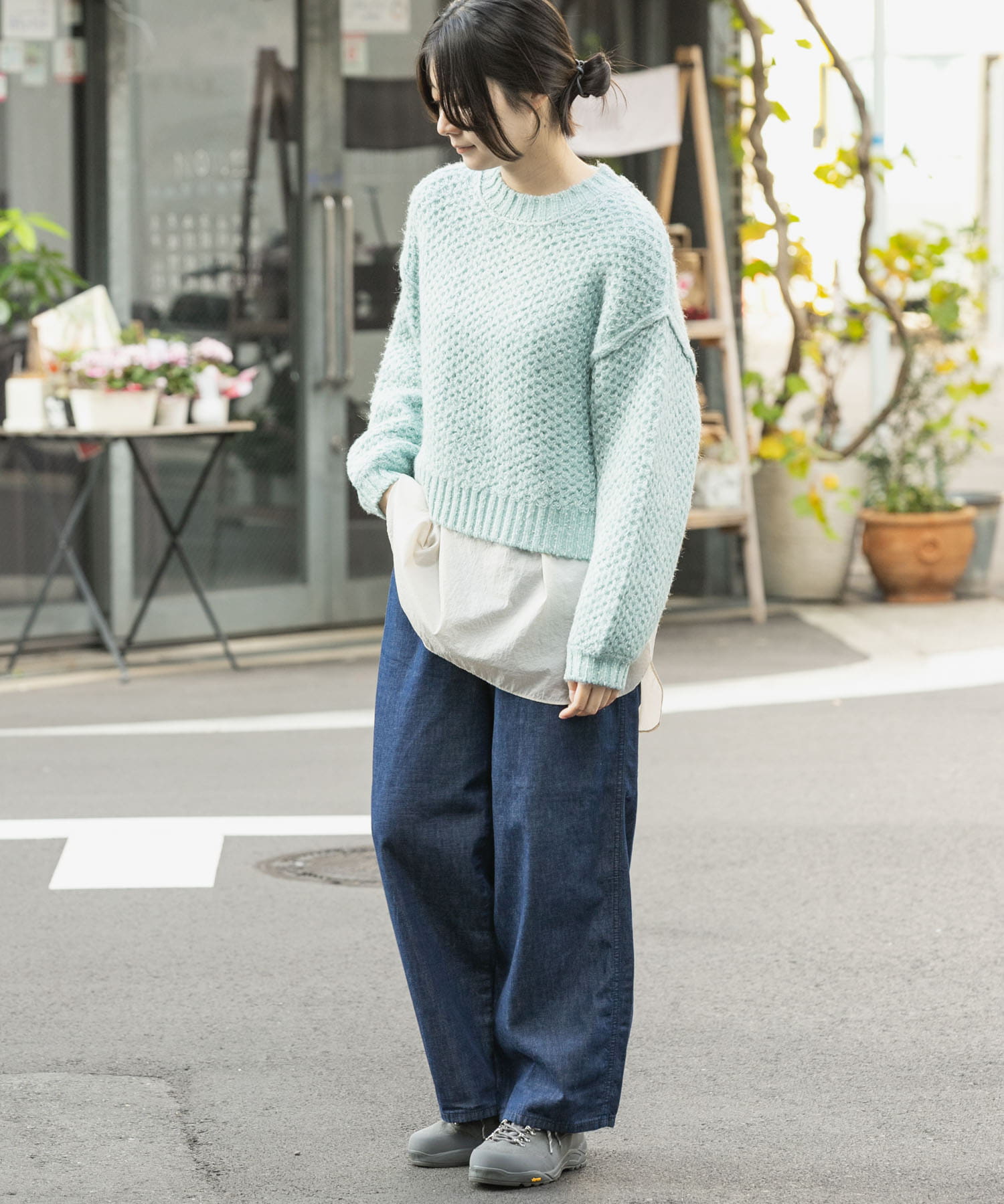 アイスブルー