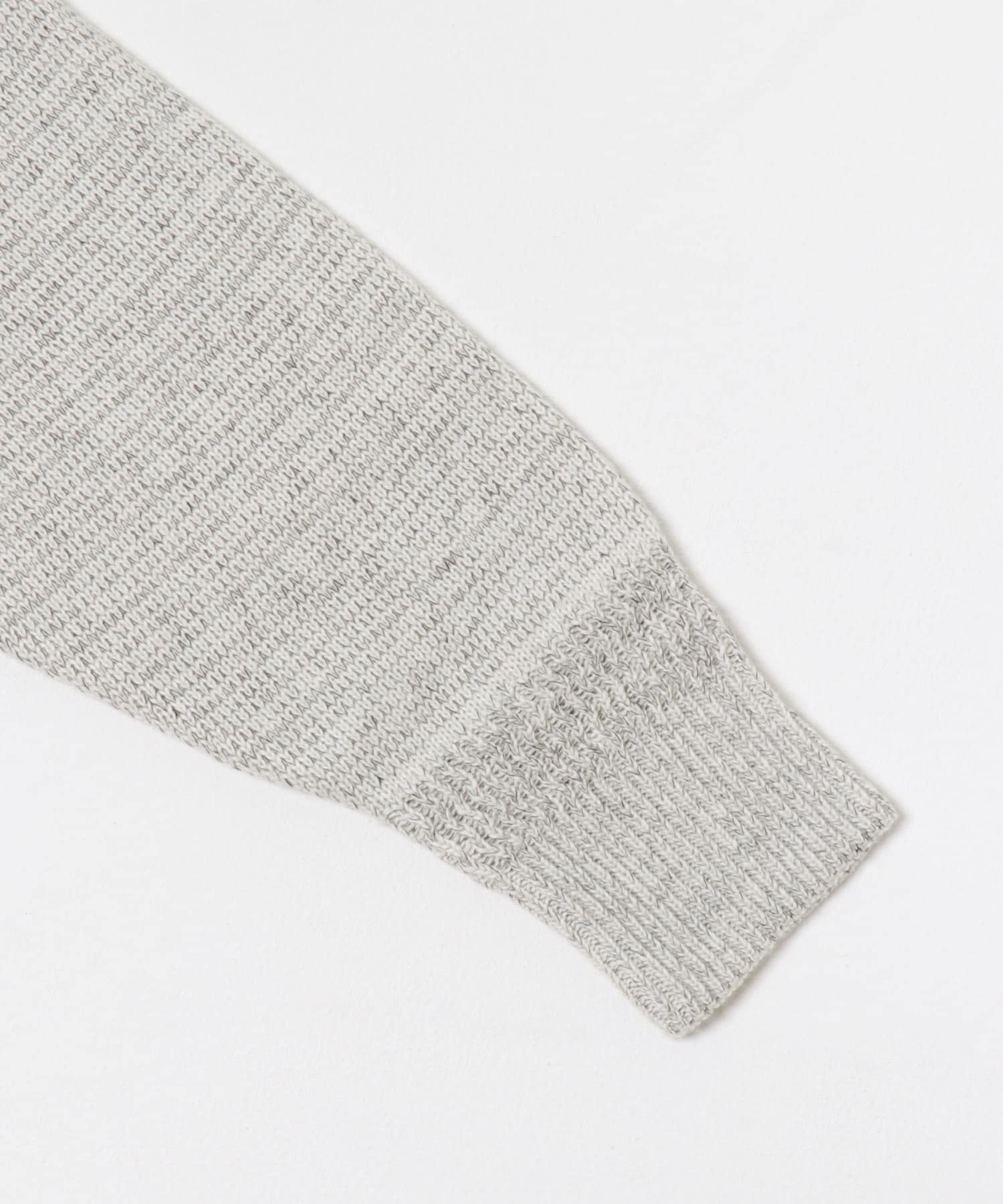 Vネックバルキーボーダーニット オフ One