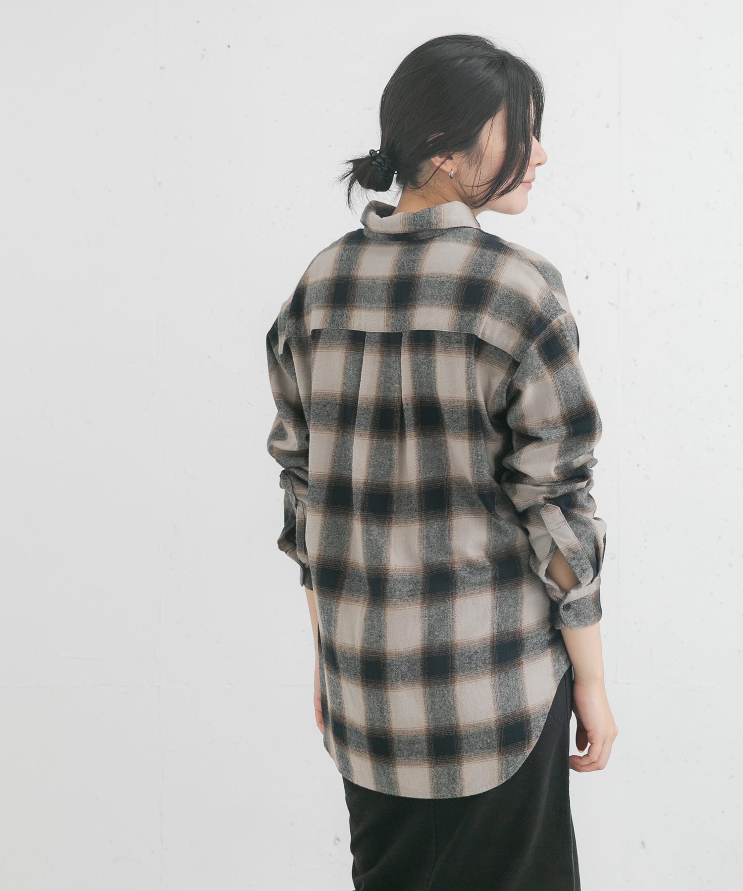 身長：169cm サイズ：one