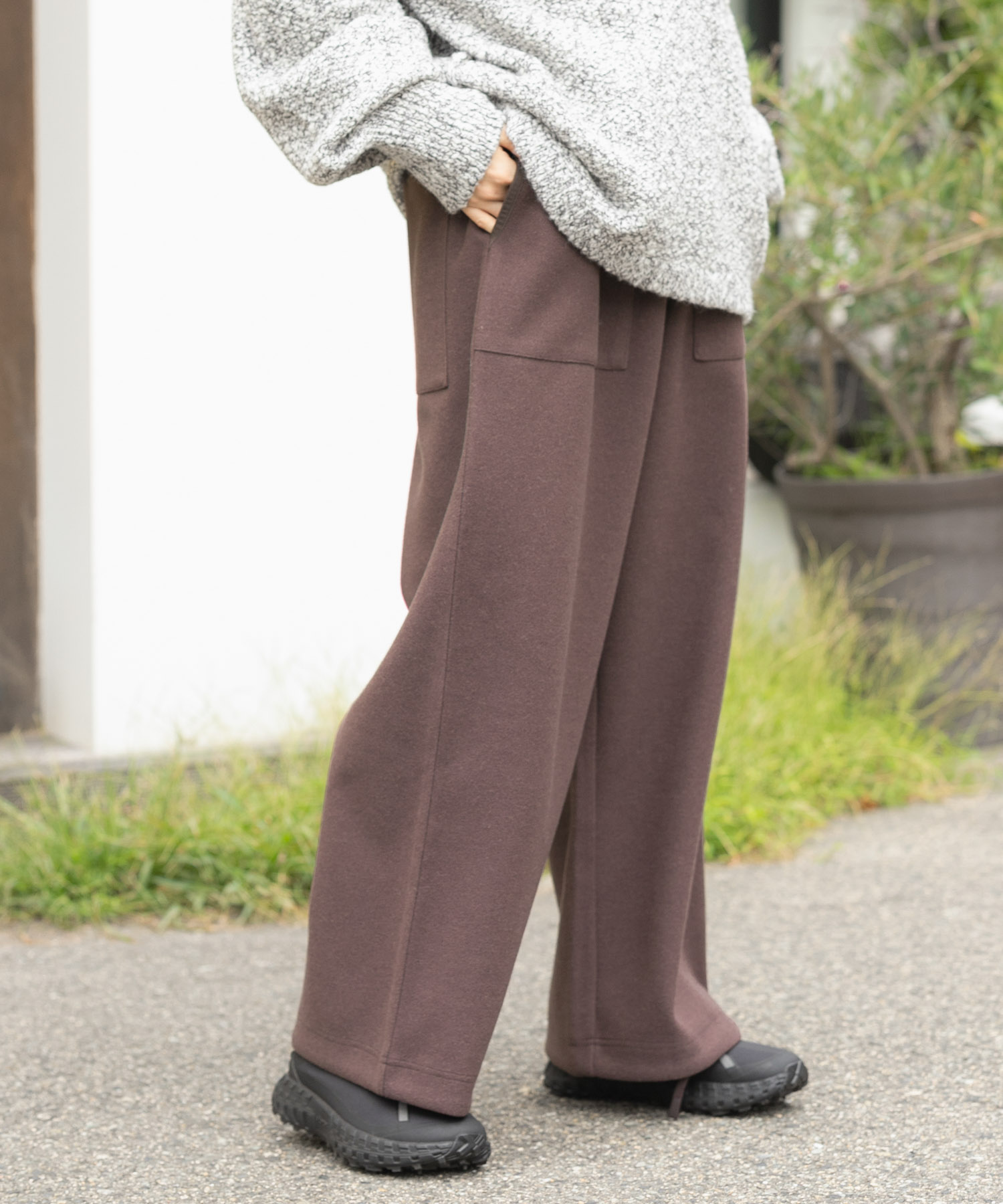 ブラウン